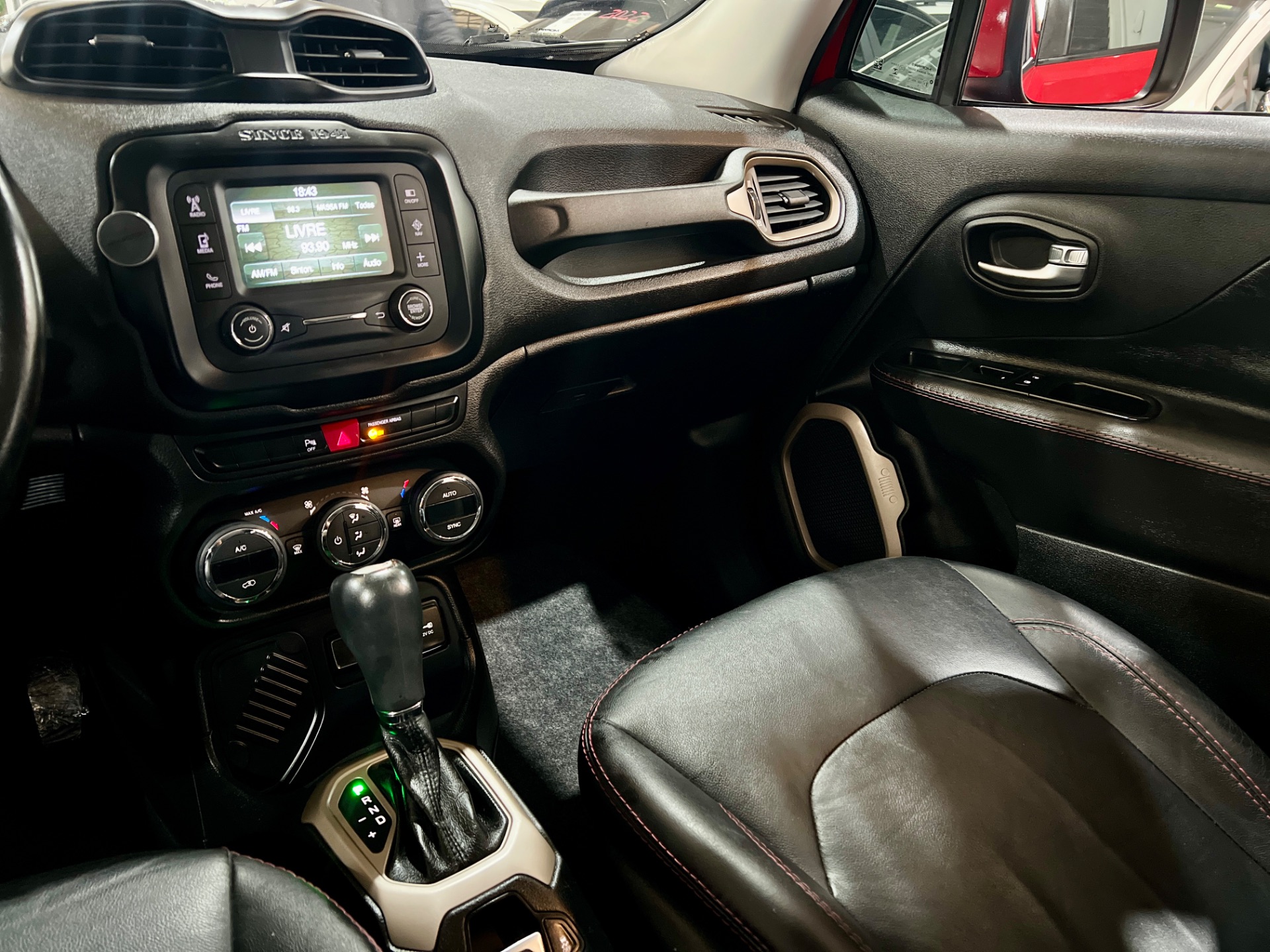 jeep renegade longitude 1.8 at 2016