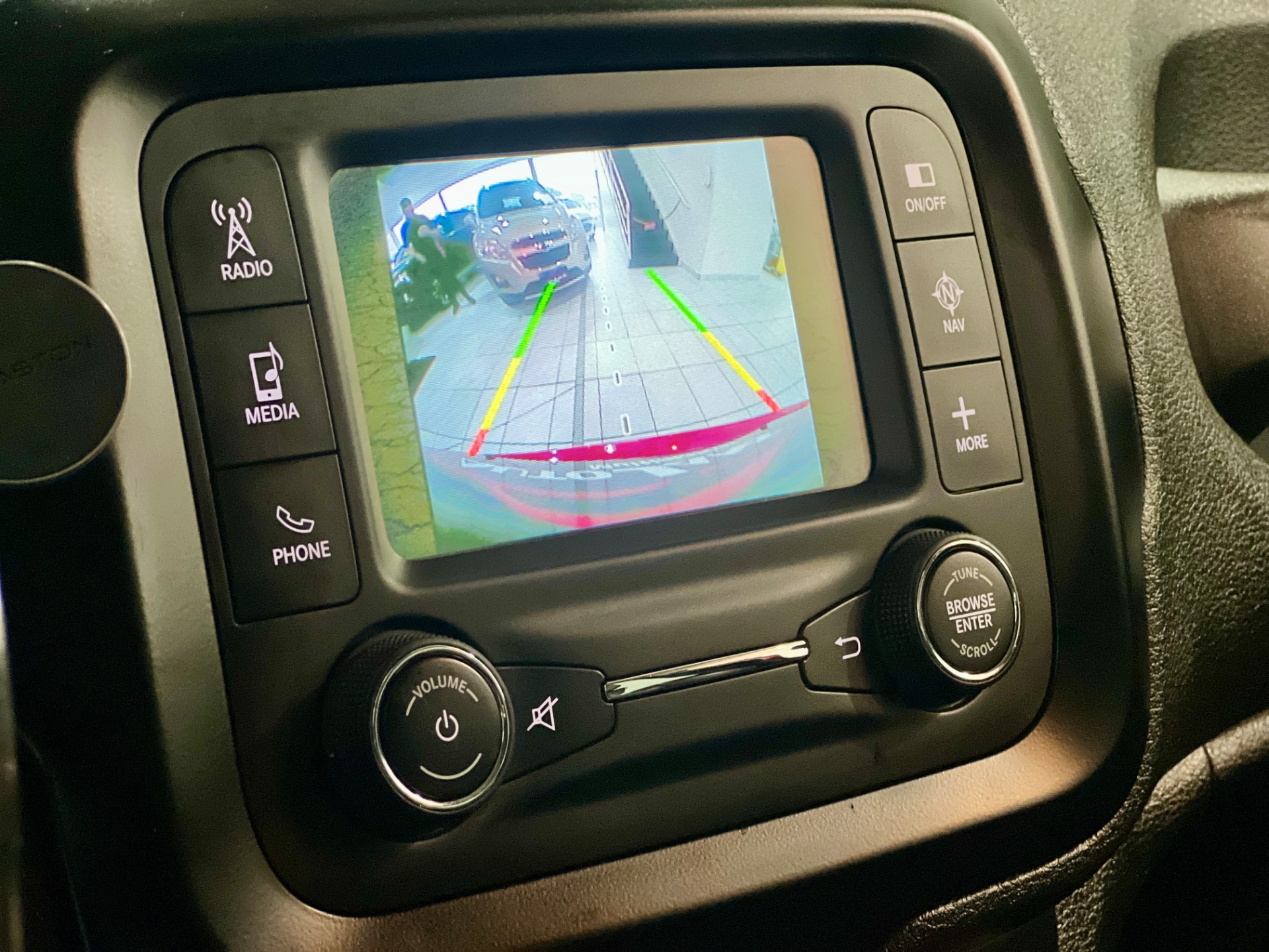 jeep renegade longitude 1.8 at 2016