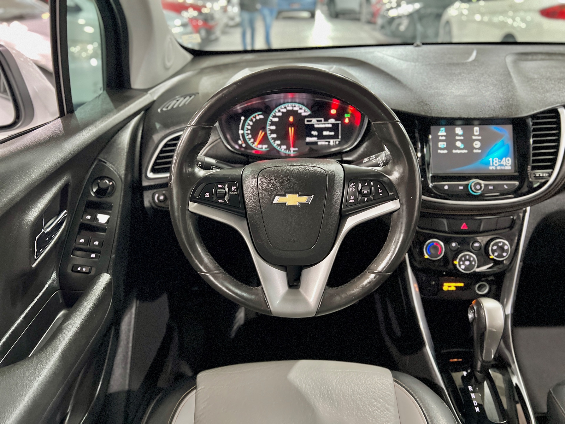 chevrolet tracker ltz 1.4 turbo com teto solar