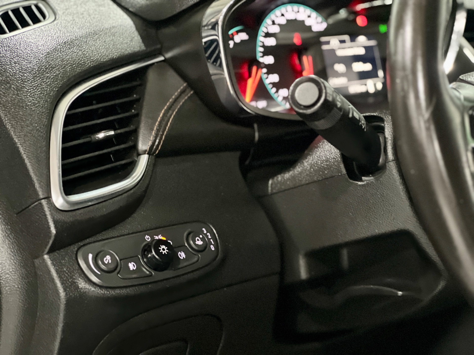 chevrolet tracker ltz 1.4 turbo com teto solar