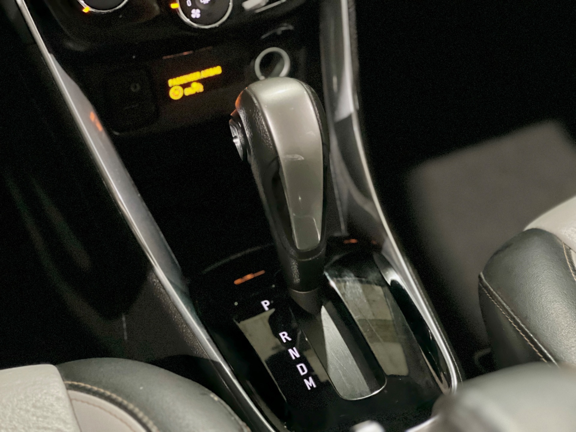 chevrolet tracker ltz 1.4 turbo com teto solar