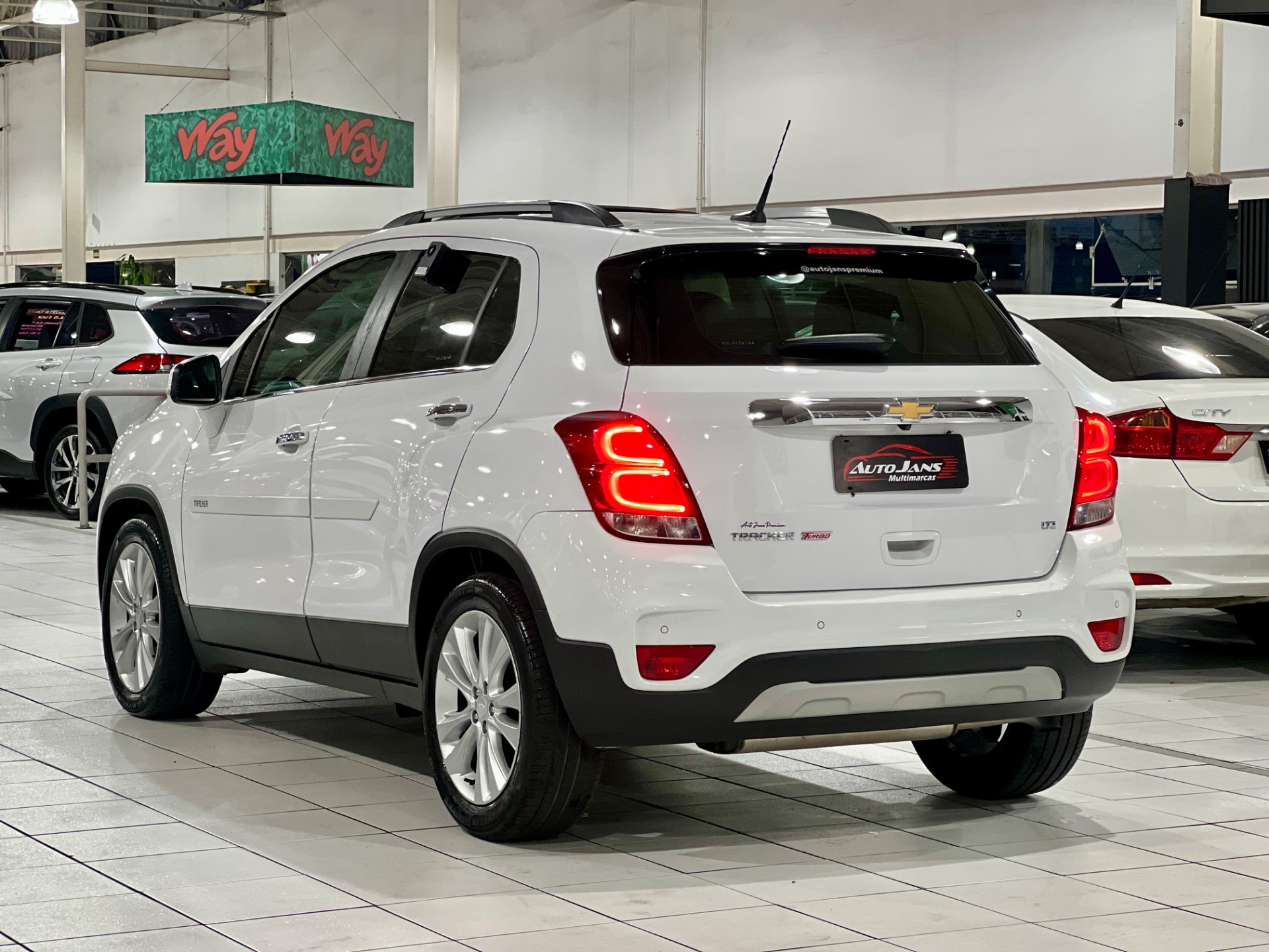 chevrolet tracker ltz 1.4 turbo com teto solar