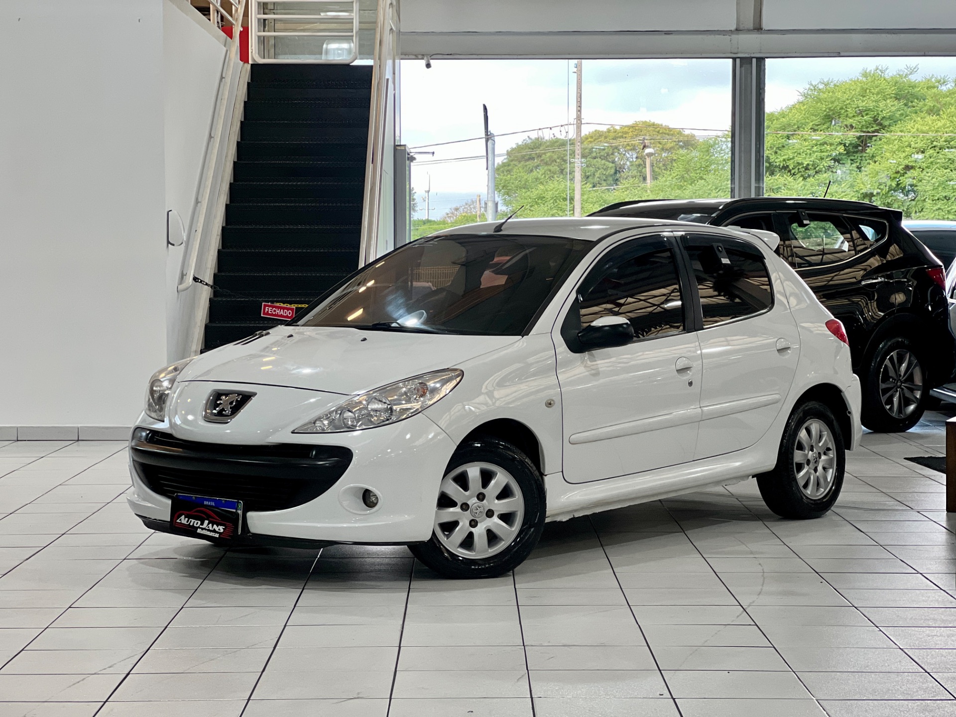 peugeot 207 1.4 xr sport 8v flex 4p manual 2011