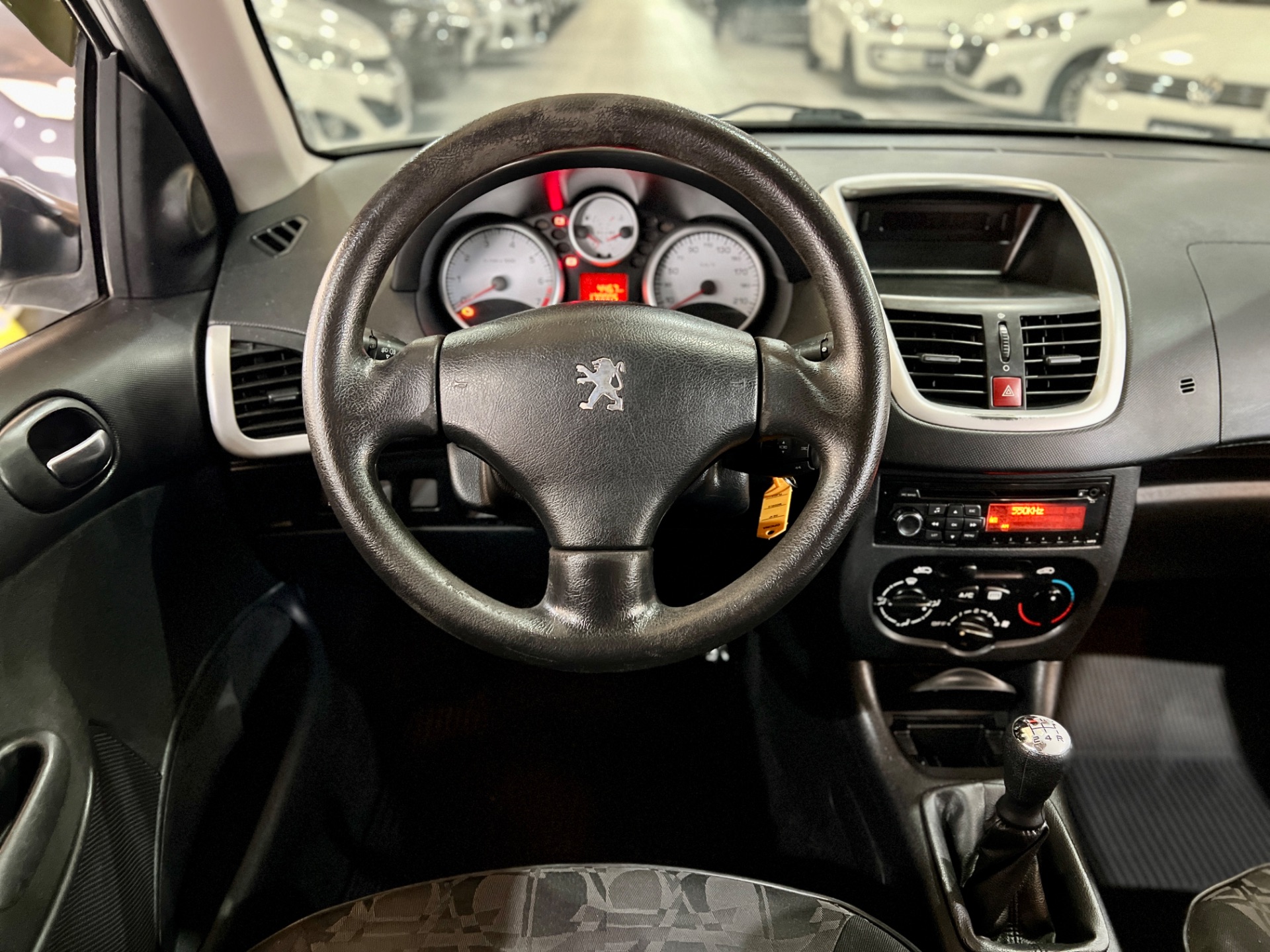 peugeot 207 1.4 xr sport 8v flex 4p manual 2011