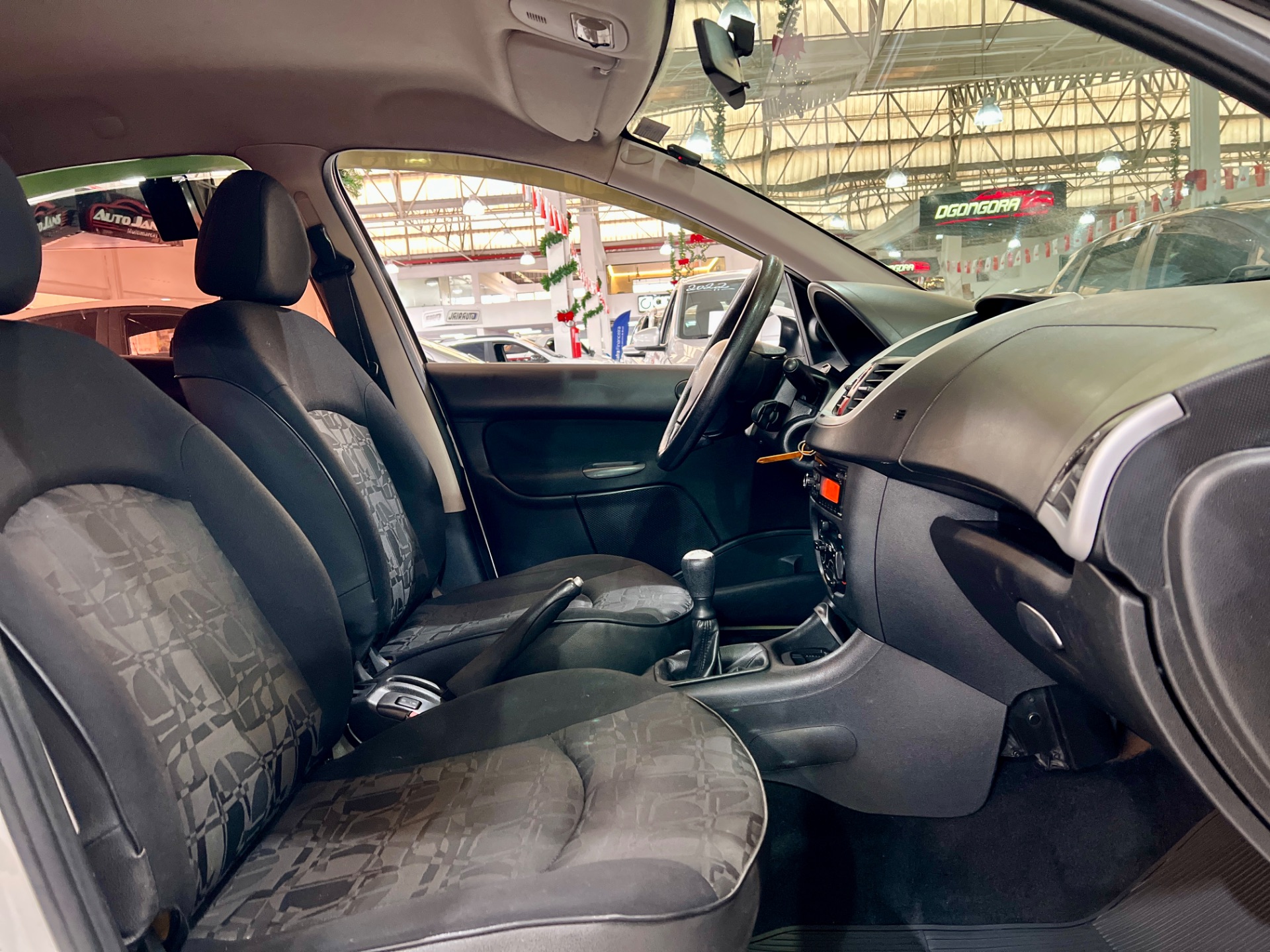 peugeot 207 1.4 xr sport 8v flex 4p manual 2011