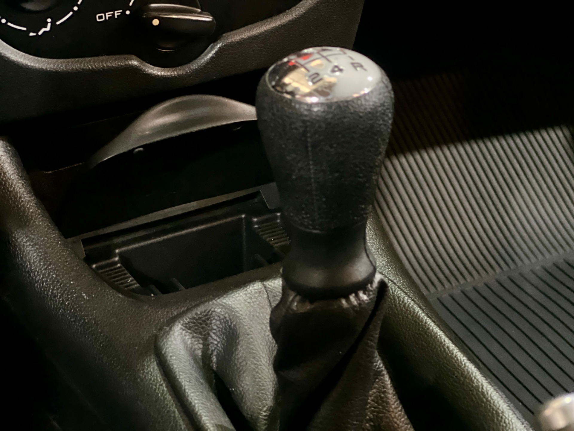 peugeot 207 1.4 xr sport 8v flex 4p manual 2011