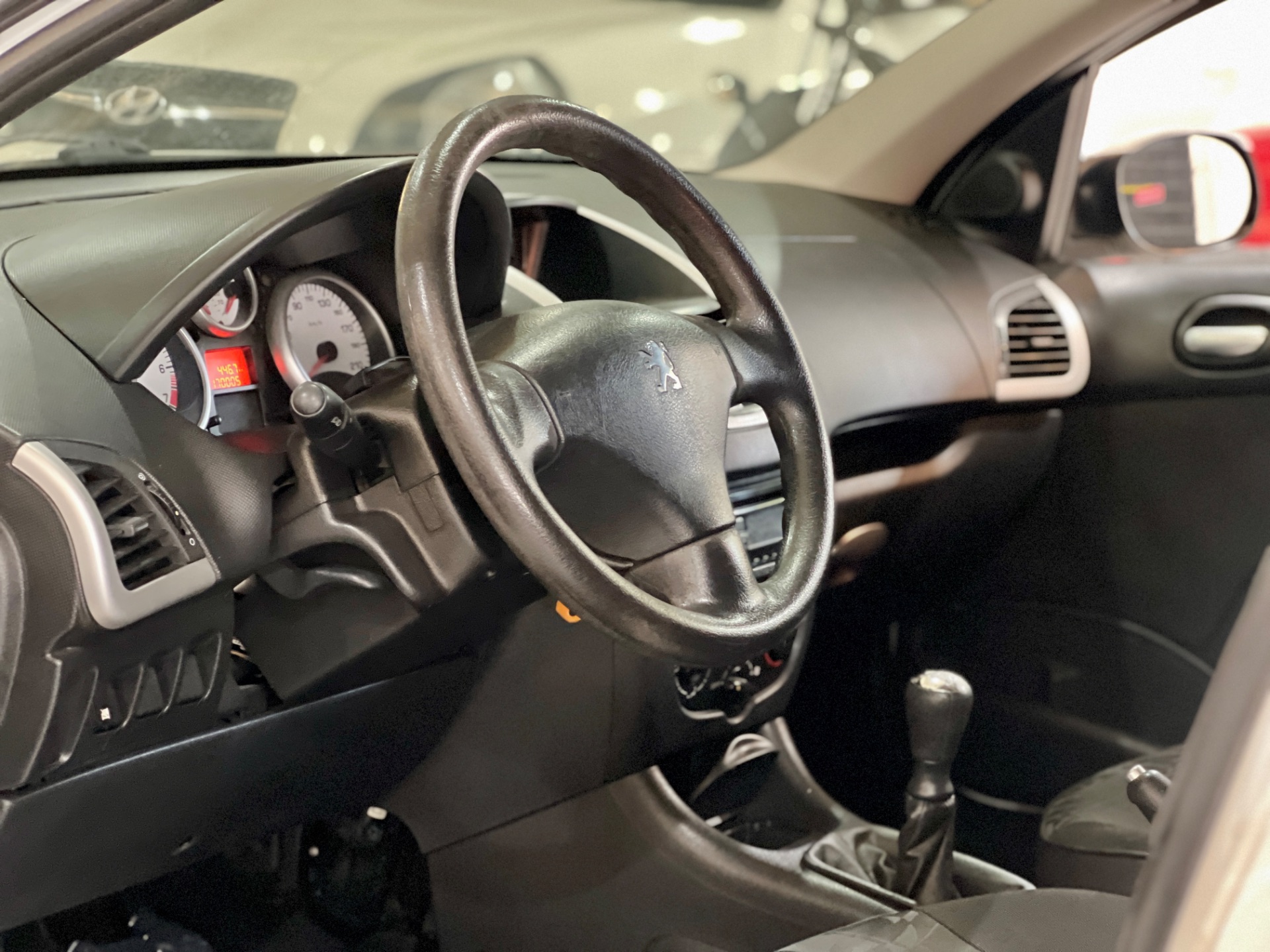 peugeot 207 1.4 xr sport 8v flex 4p manual 2011