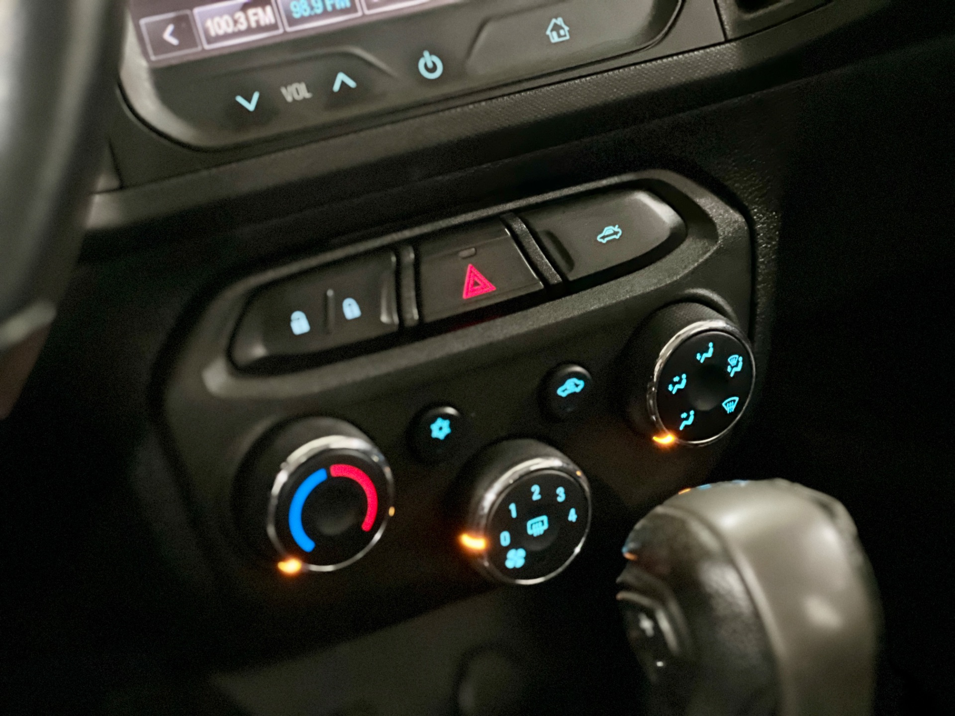 chevrolet onix 1.4 at ltz 2014