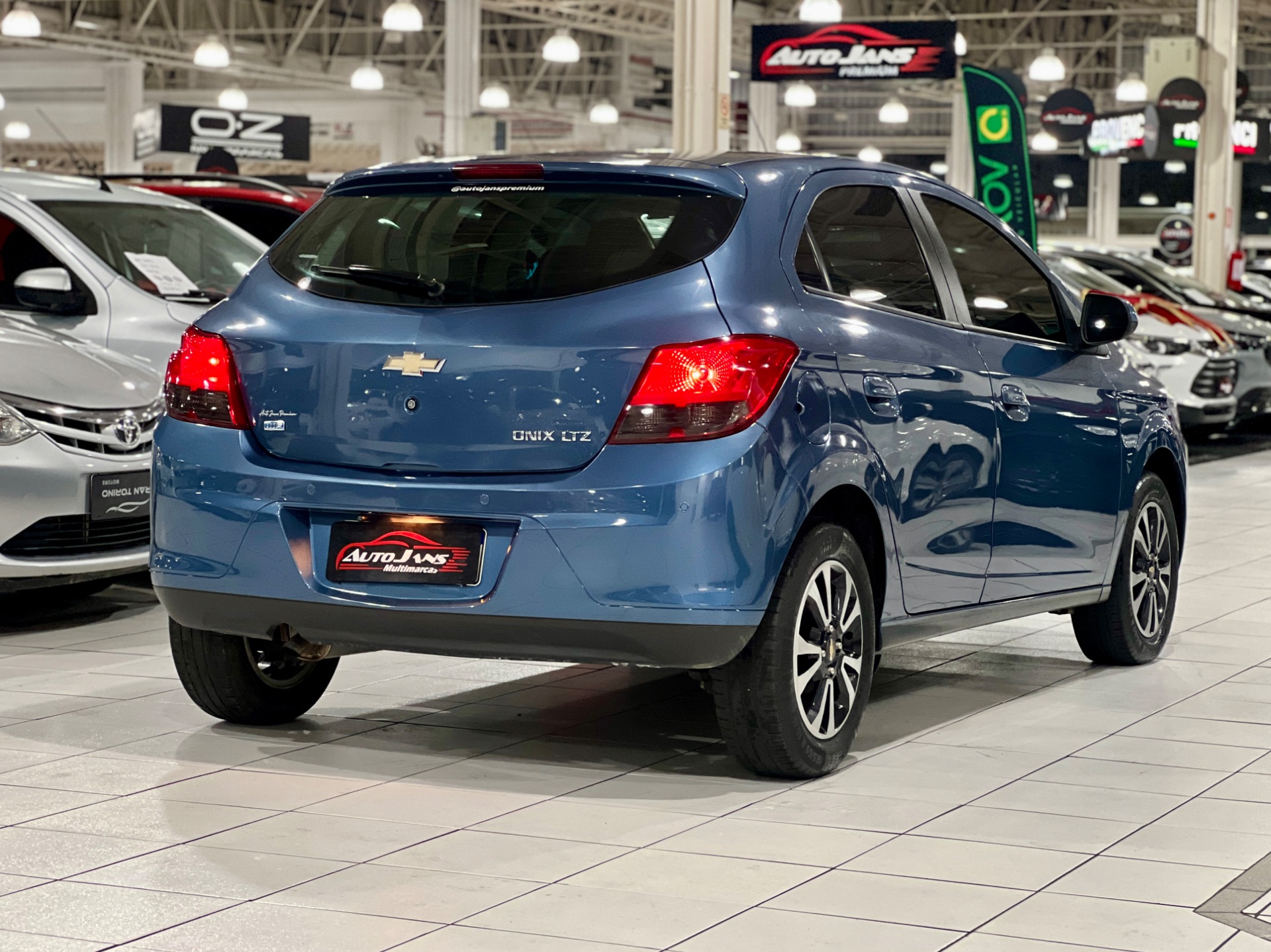 chevrolet onix 1.4 at ltz 2014