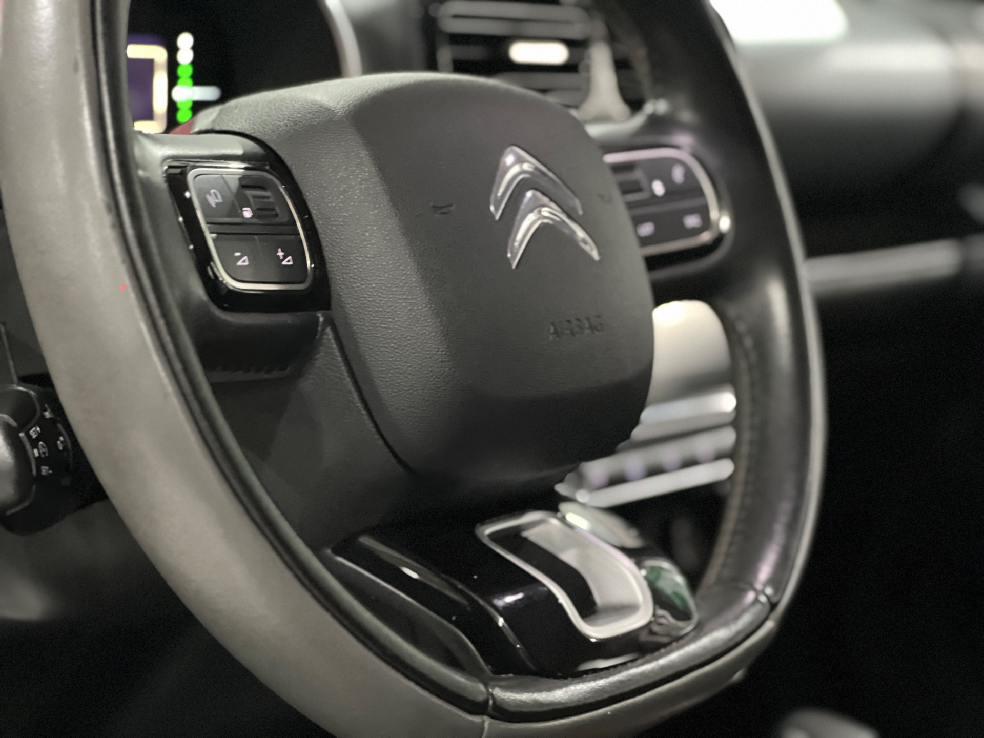 citroen c4 cactus feel pk 1.6 at 2021