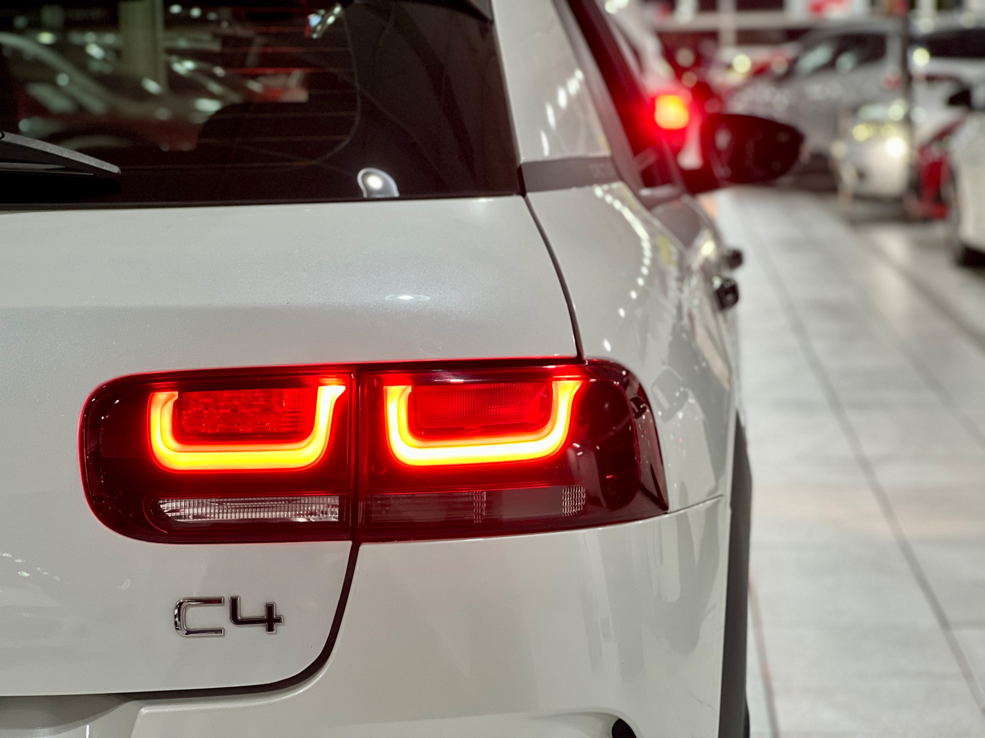 citroen c4 cactus feel pk 1.6 at 2021