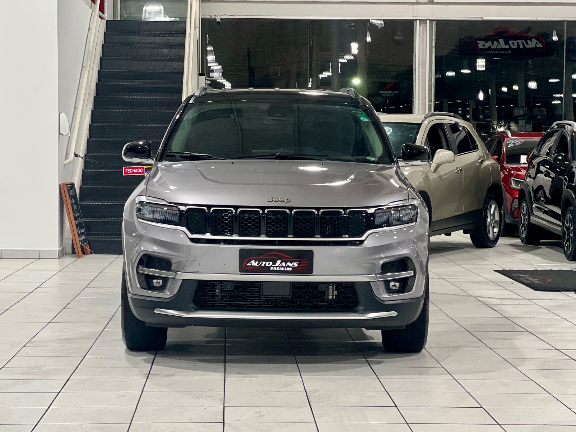 jeep commander limited 1.3 t270 turbo