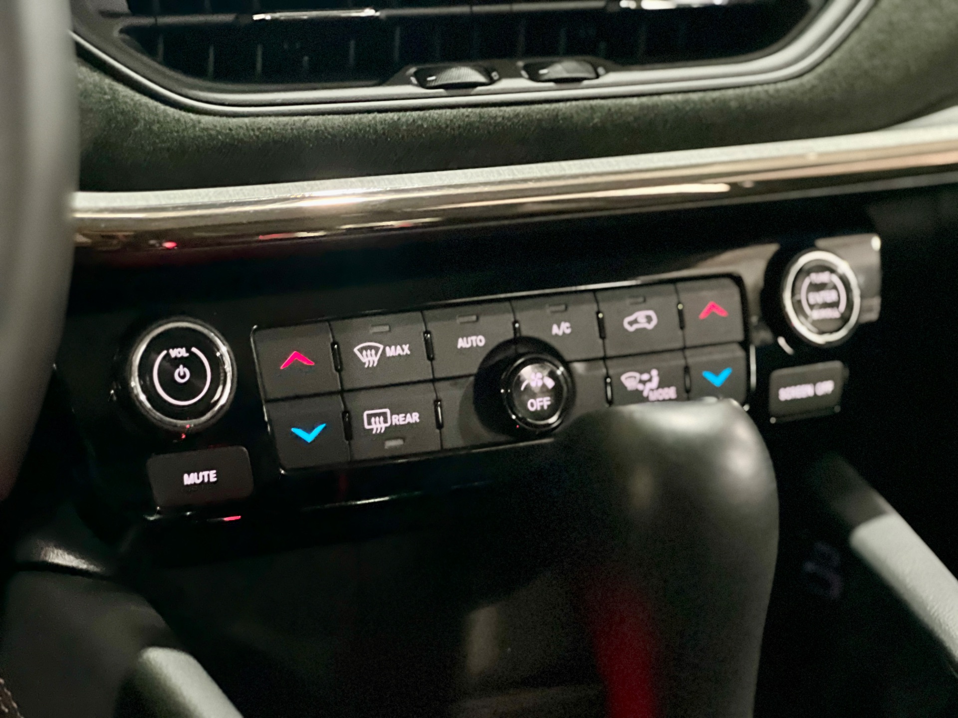 jeep commander limited 1.3 t270 turbo