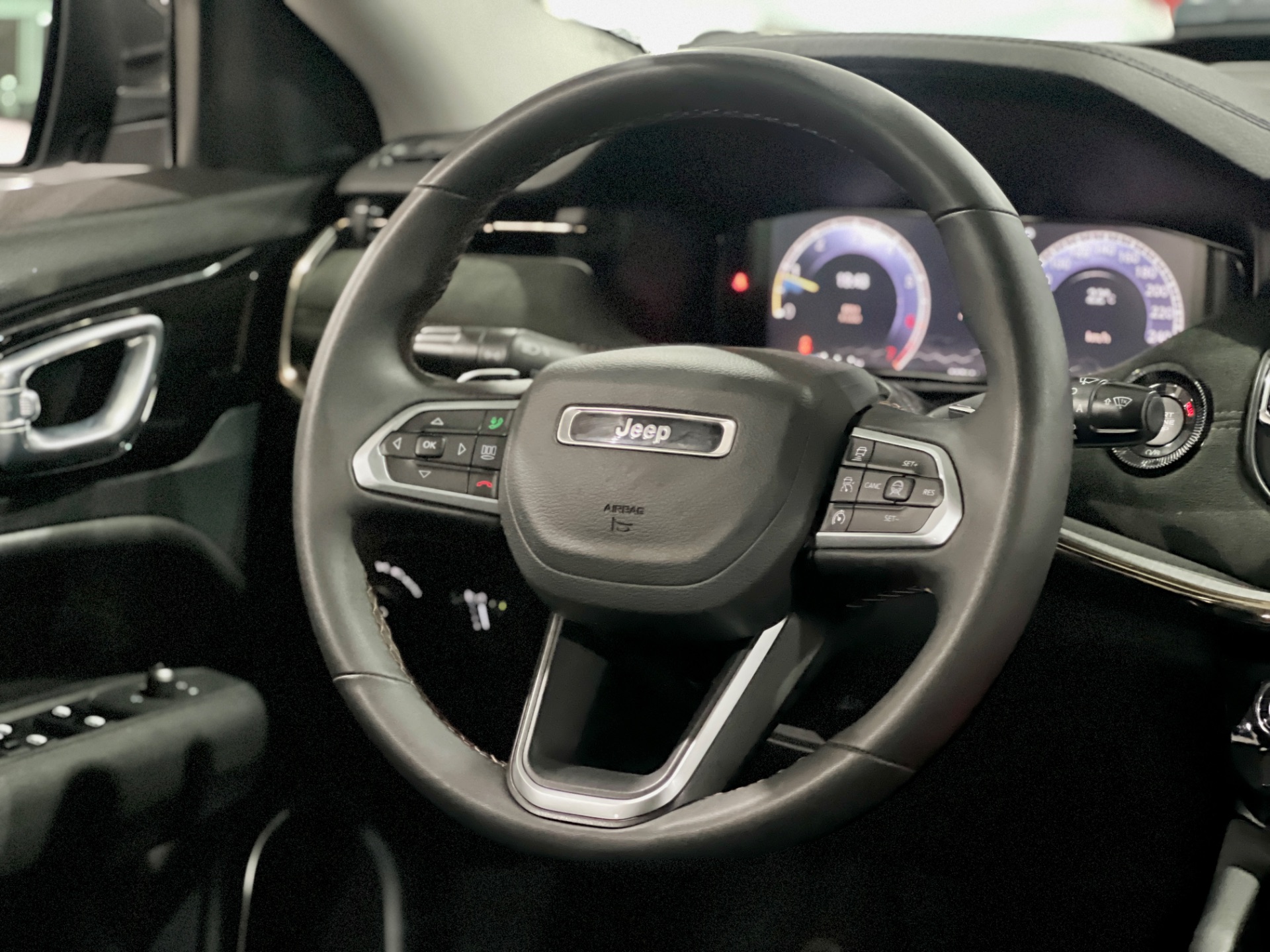 jeep commander limited 1.3 t270 turbo