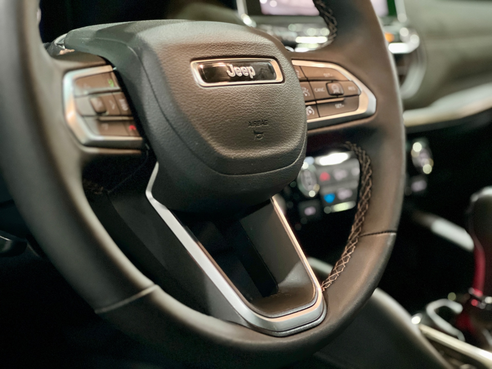 jeep commander limited 1.3 t270 turbo