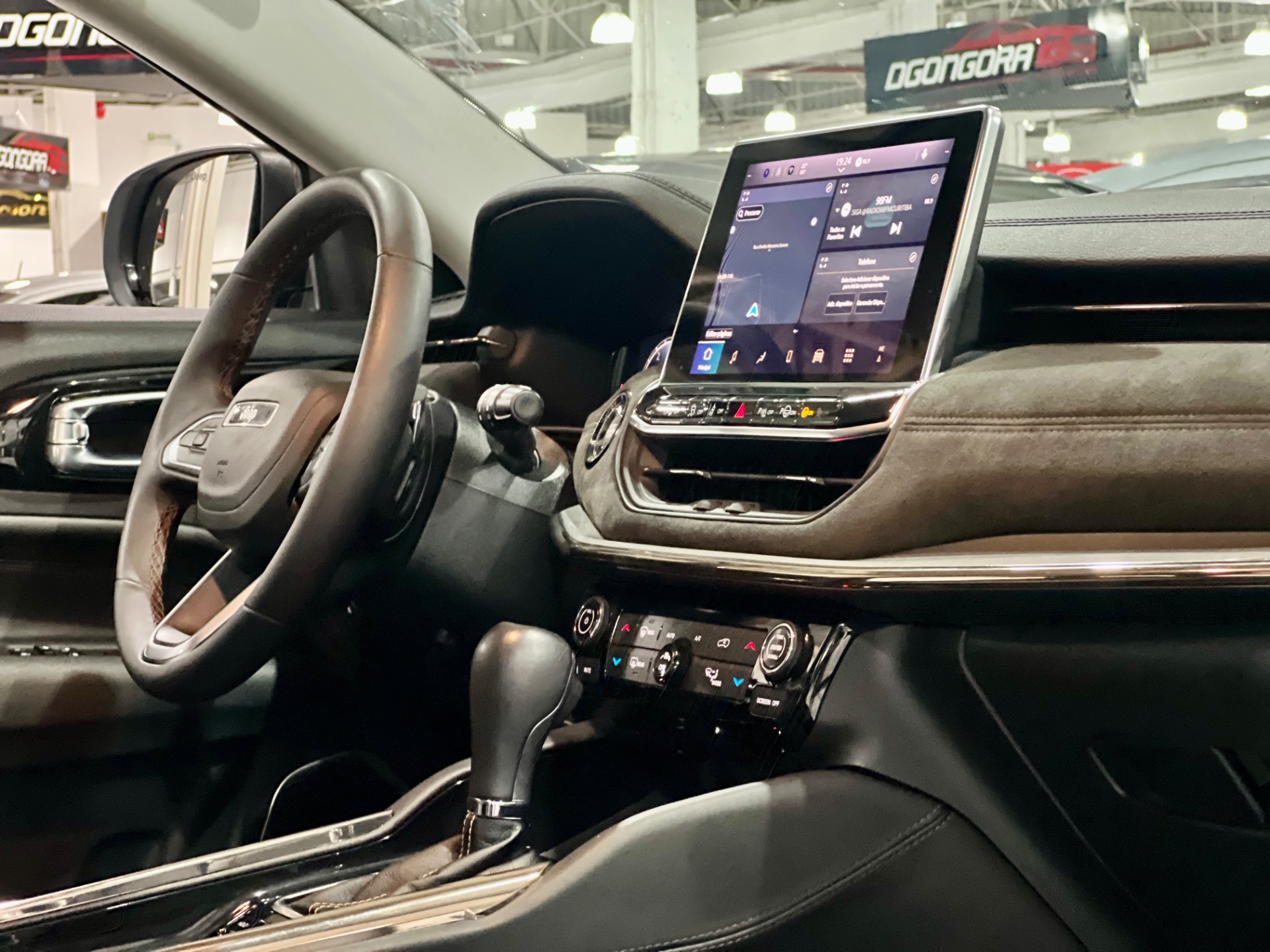 jeep commander limited 1.3 t270 turbo