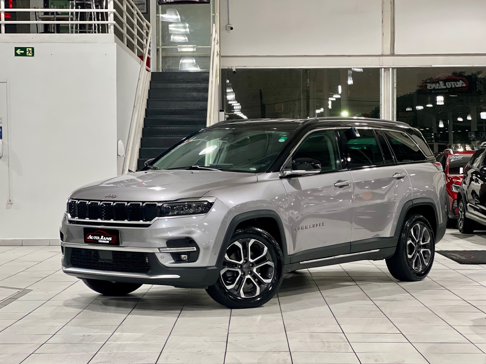 jeep commander limited 1.3 t270 turbo