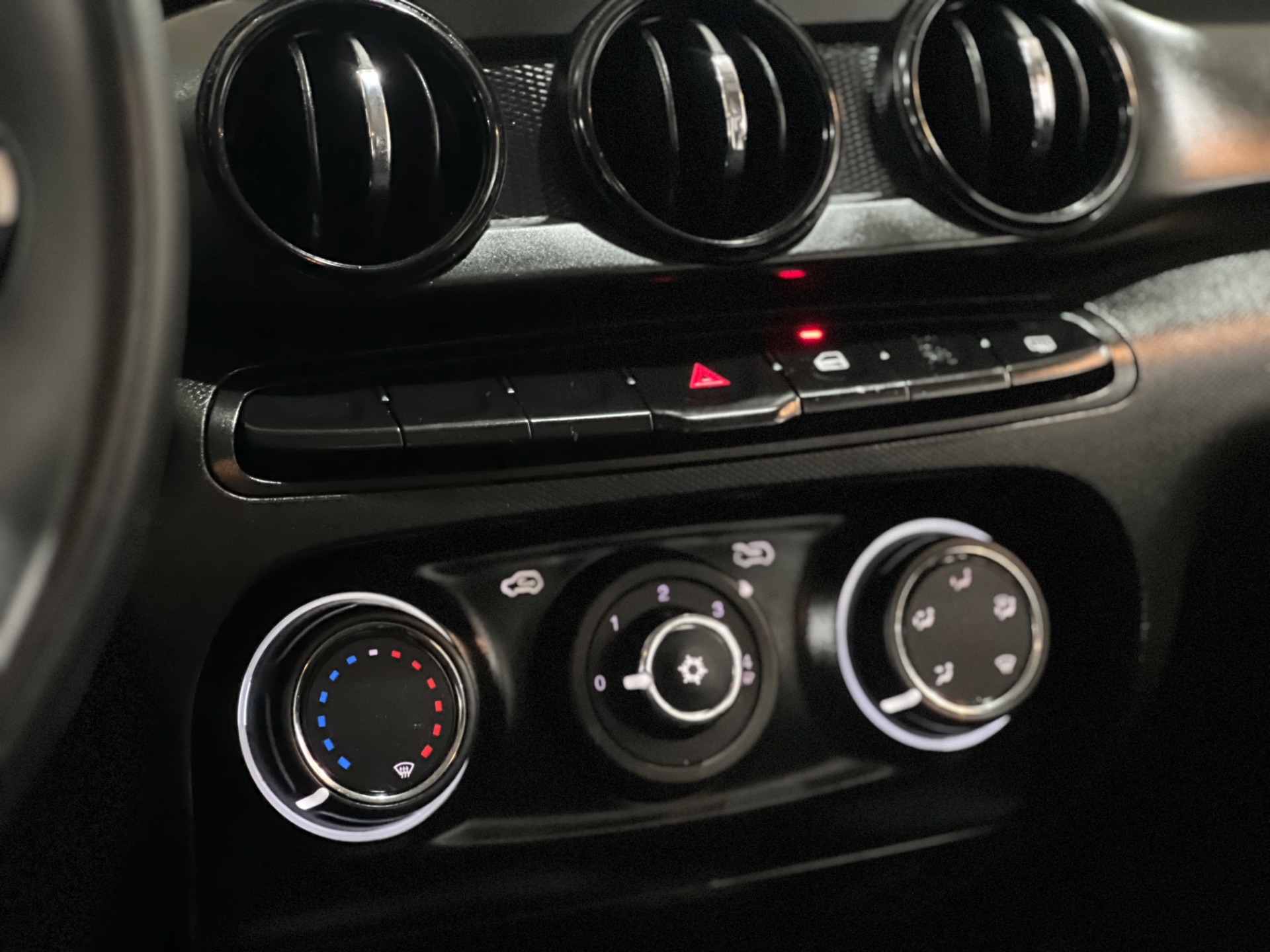 fiat cronos drive 1.0 completo 2023