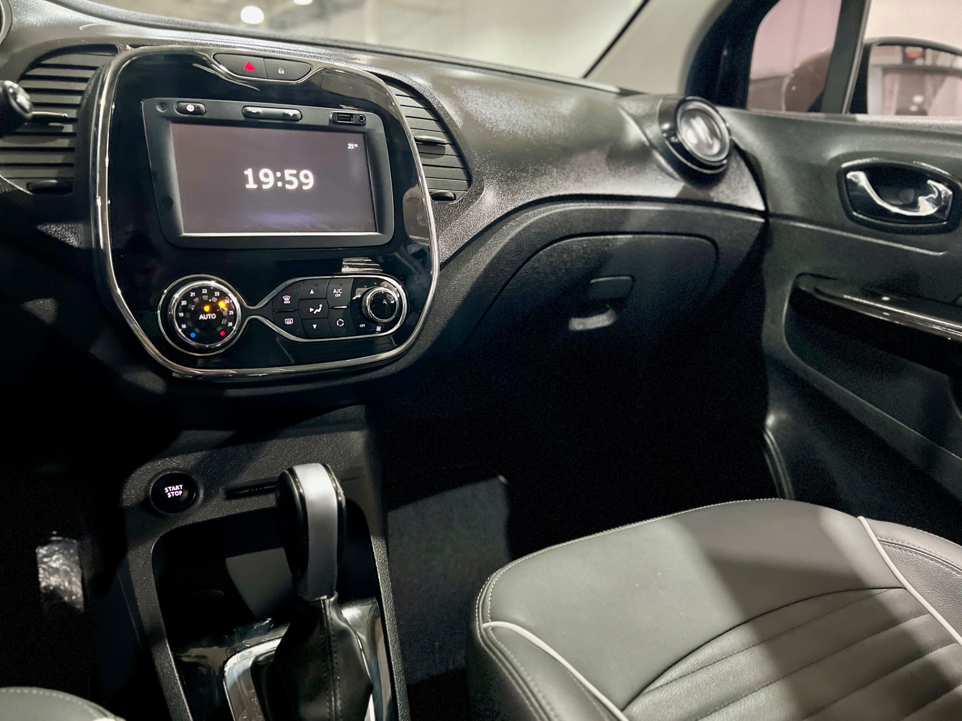 renault captur intense 2.0 at 2018