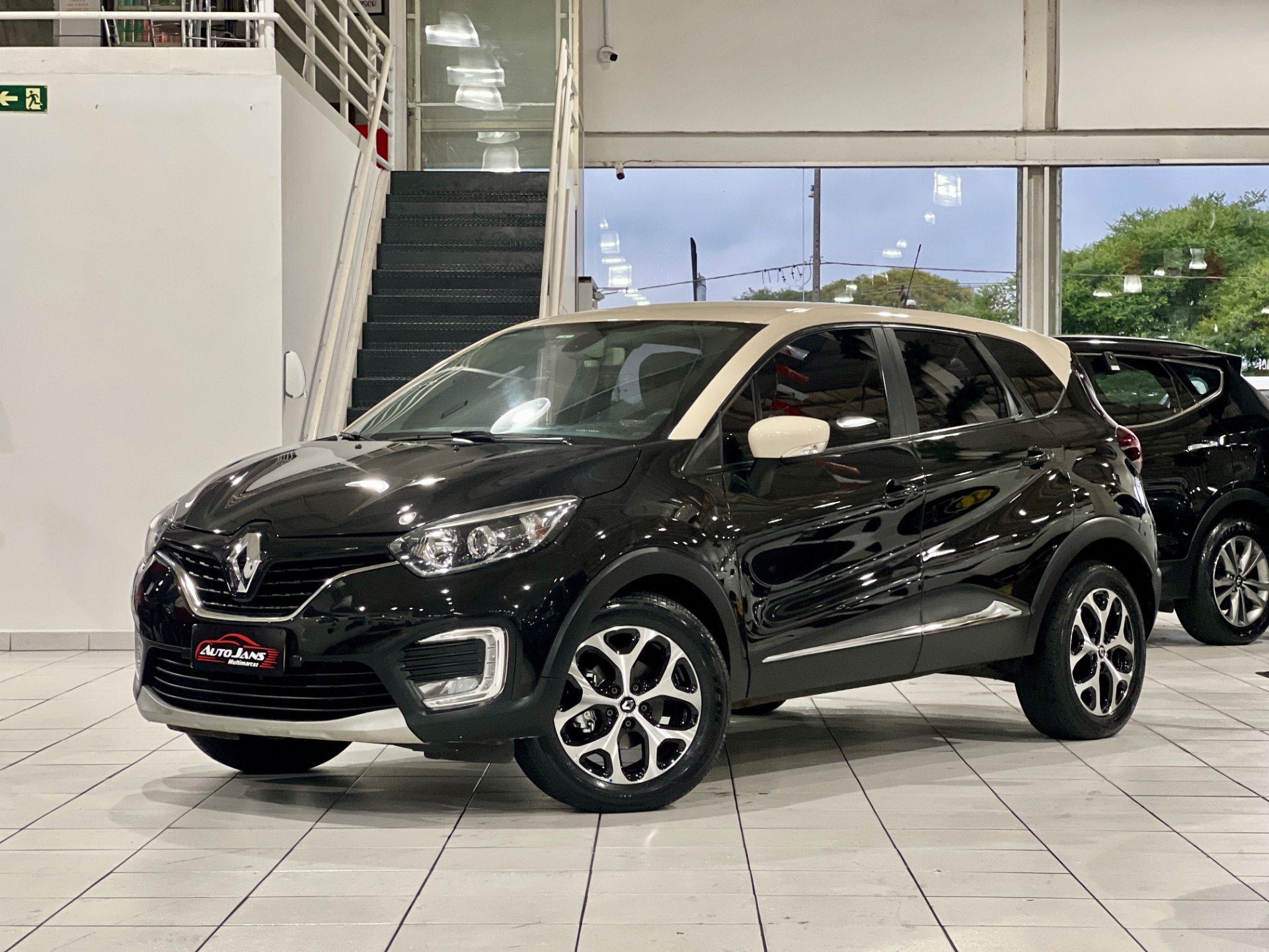 renault captur intense 2.0 at 2018
