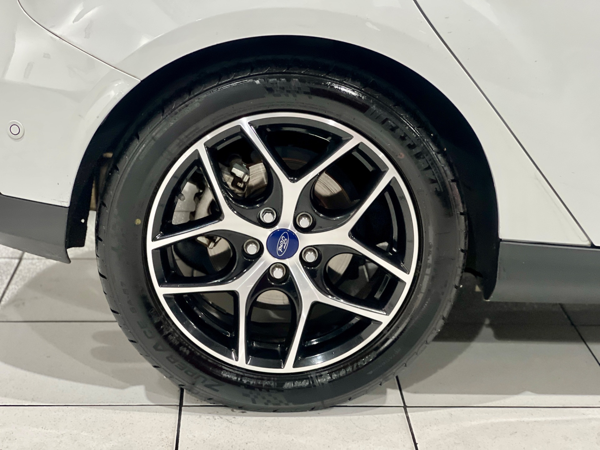 ford focus titanium plus 2.0 at 2016