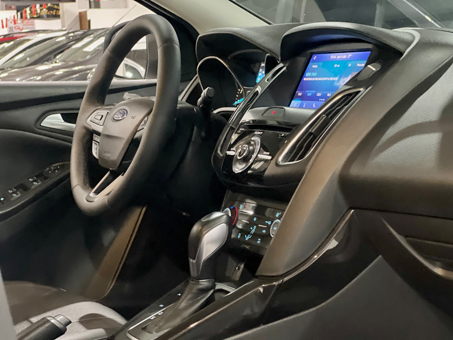 ford focus titanium plus 2.0 at 2016