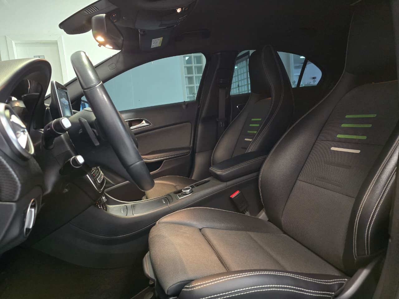mercedes-benz a200 ff 1.6 turbo at 2016