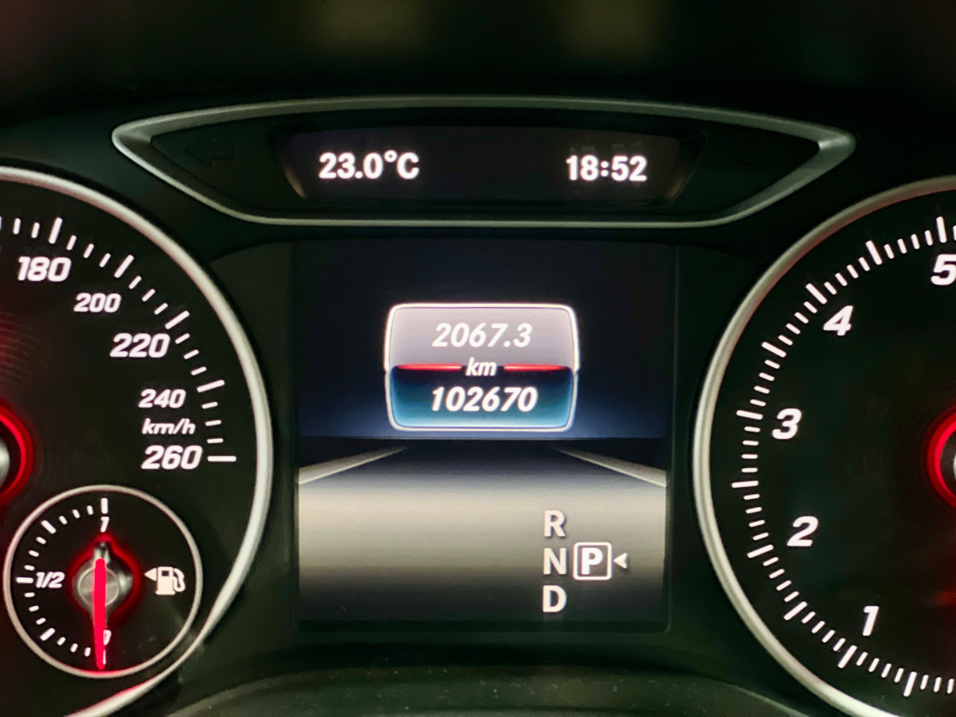 mercedes-benz a200 ff 1.6 turbo at 2016