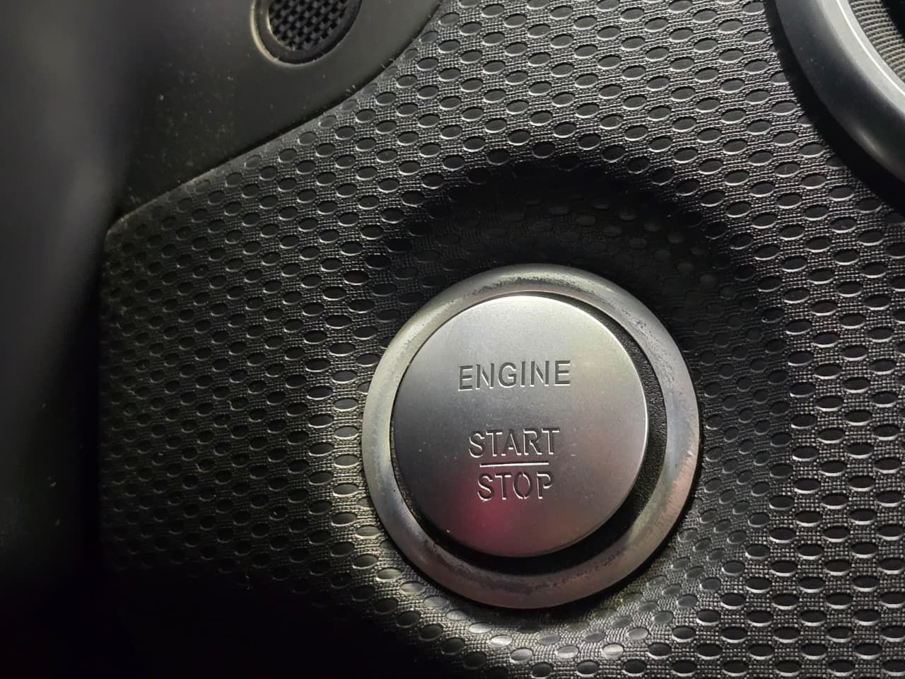 mercedes-benz a200 ff 1.6 turbo at 2016