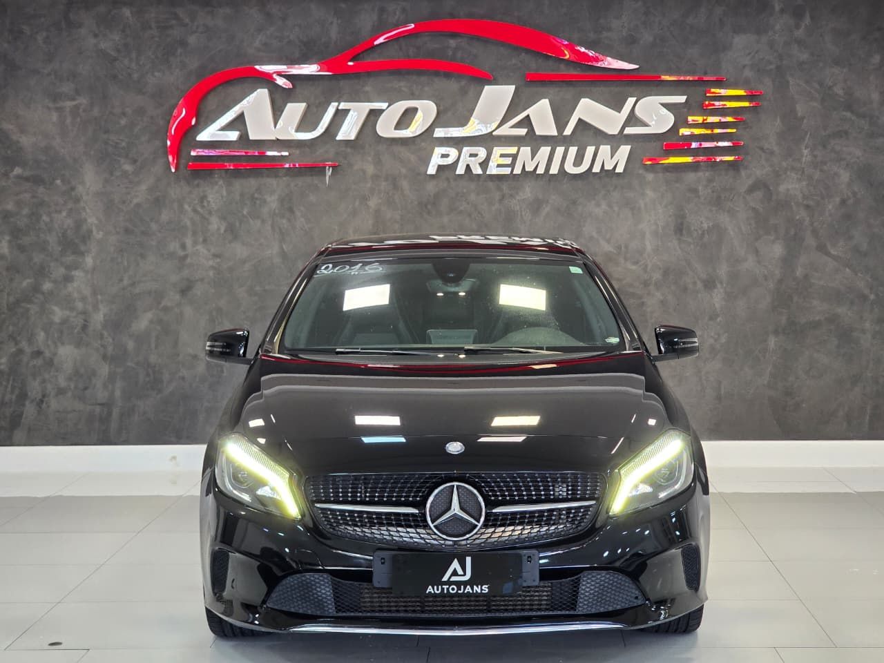 mercedes-benz a200 ff 1.6 turbo at 2016