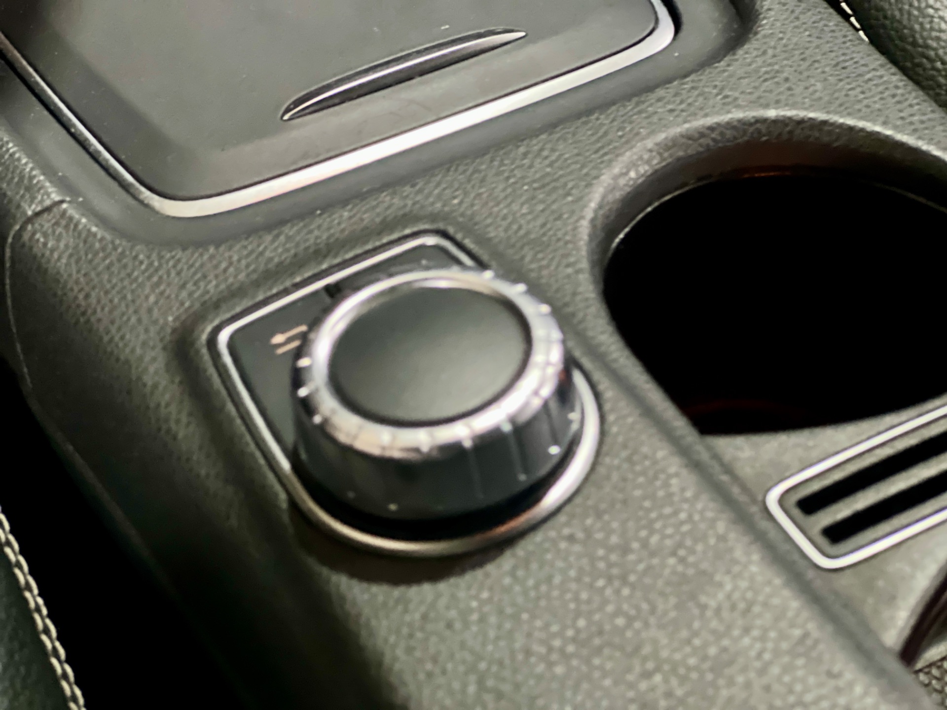 mercedes-benz a200 ff 1.6 turbo at 2016