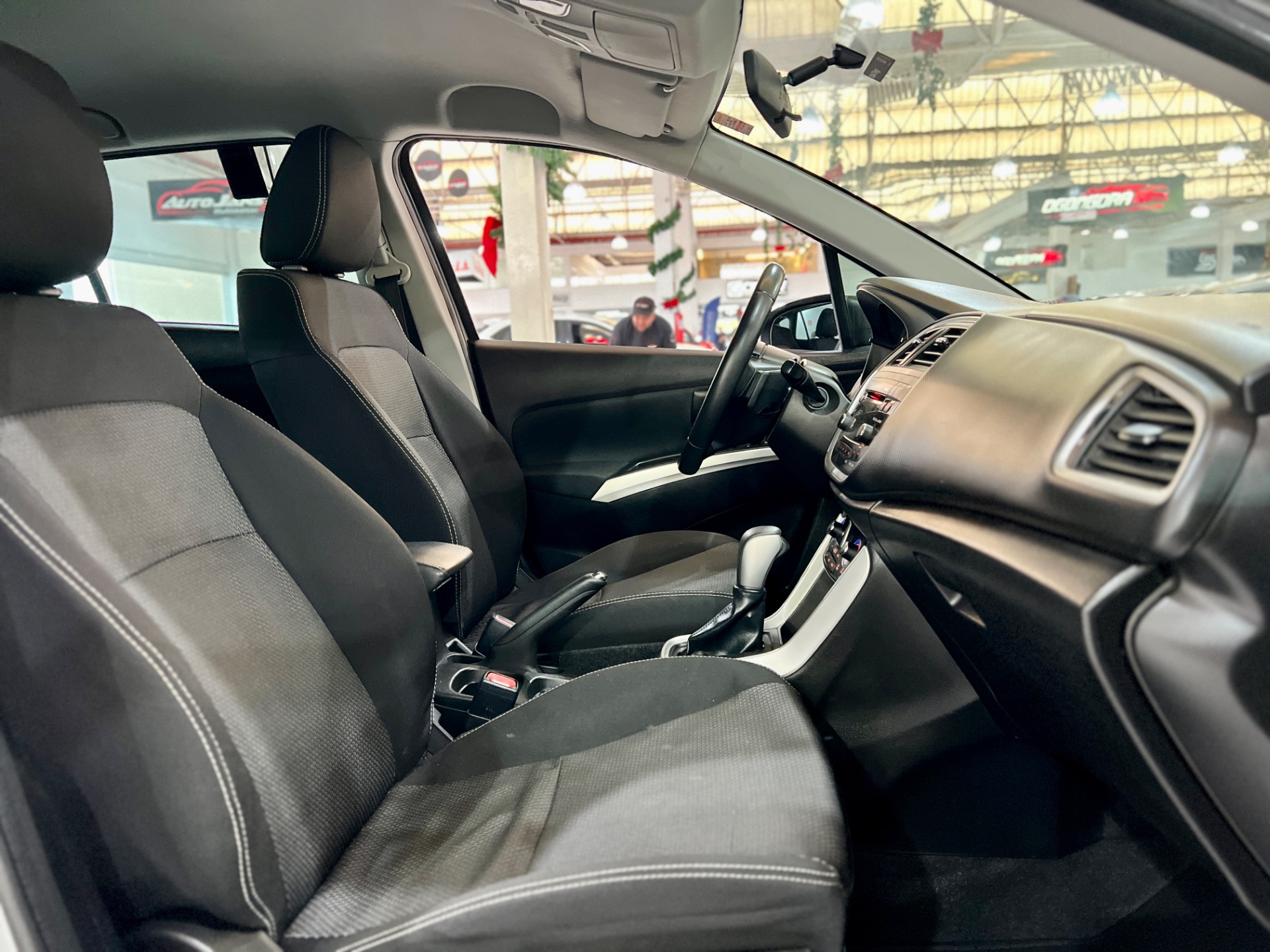 suzuki scross 2wd glx automatico ano 2016