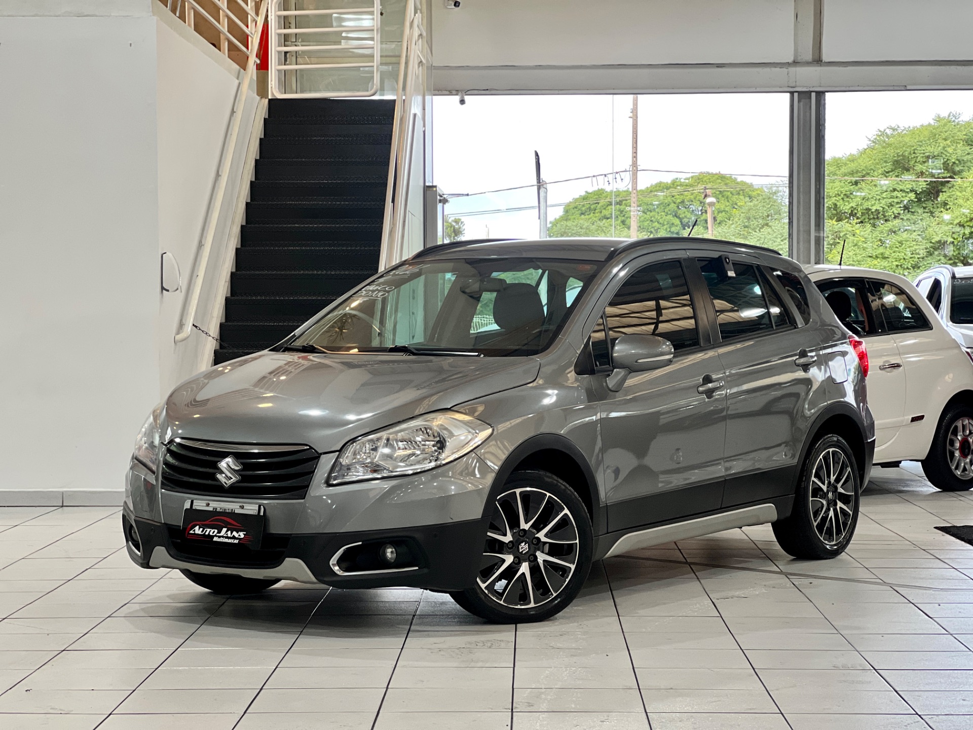 suzuki scross 2wd glx automatico ano 2016