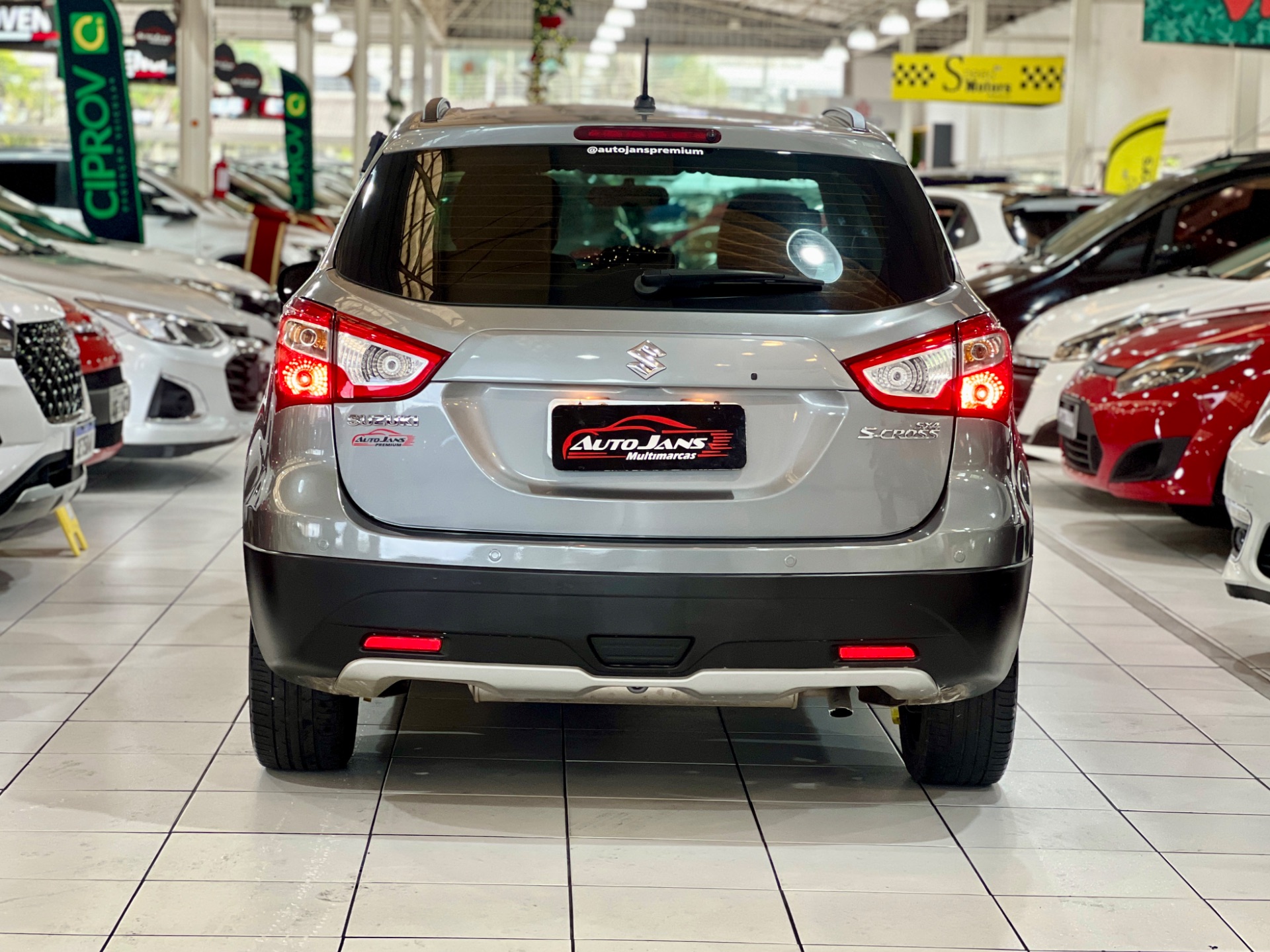 suzuki scross 2wd glx automatico ano 2016