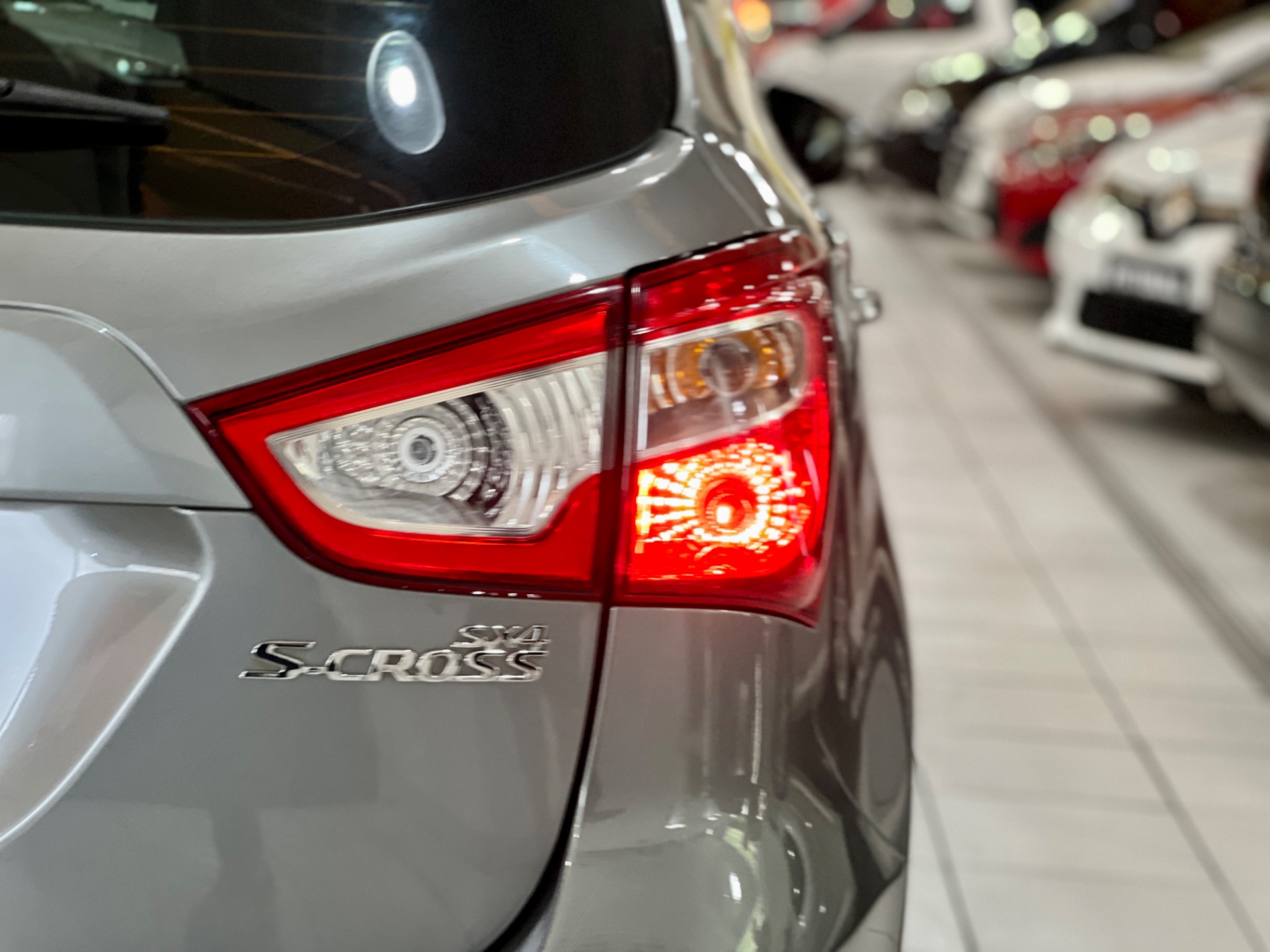 suzuki scross 2wd glx automatico ano 2016