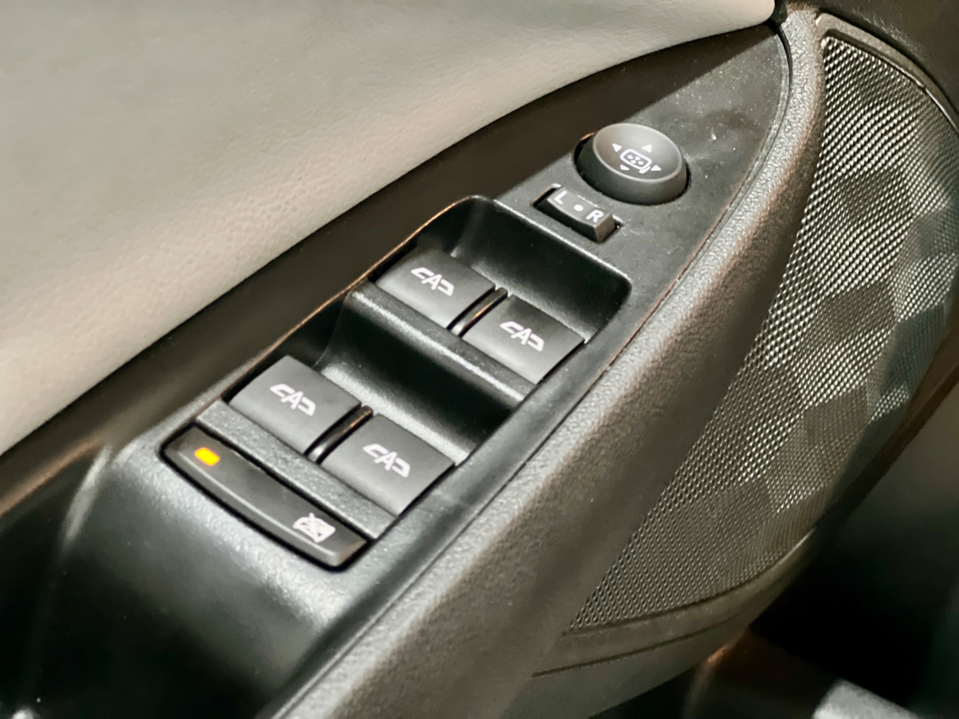 chevrolet onix premier2 1.0 turbo 2025