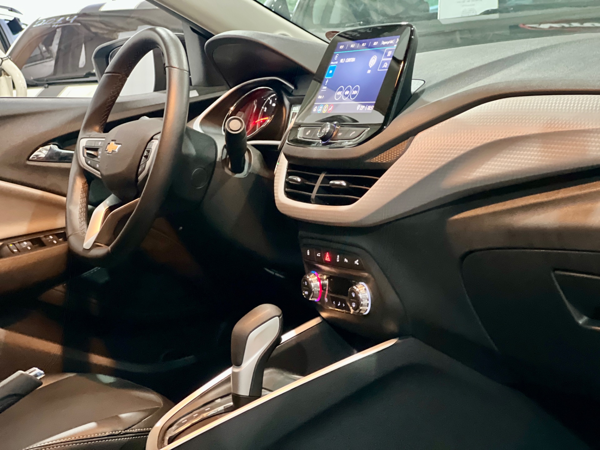 chevrolet onix premier2 1.0 turbo 2025