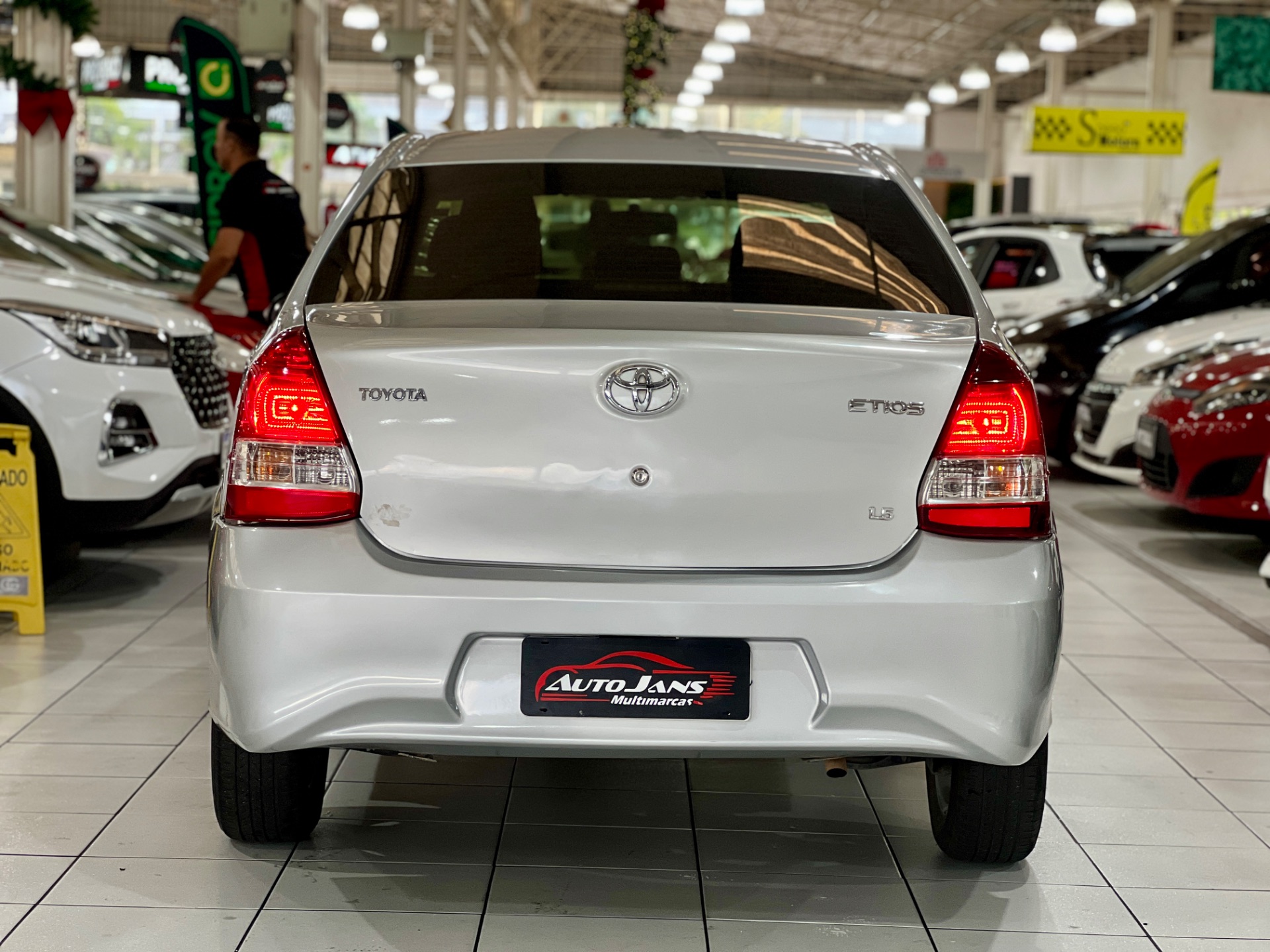 toyota etios sd xplus 1.5 at 2019