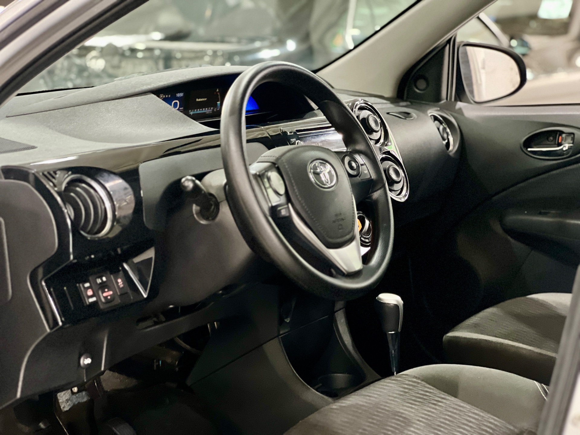 toyota etios sd xplus 1.5 at 2019