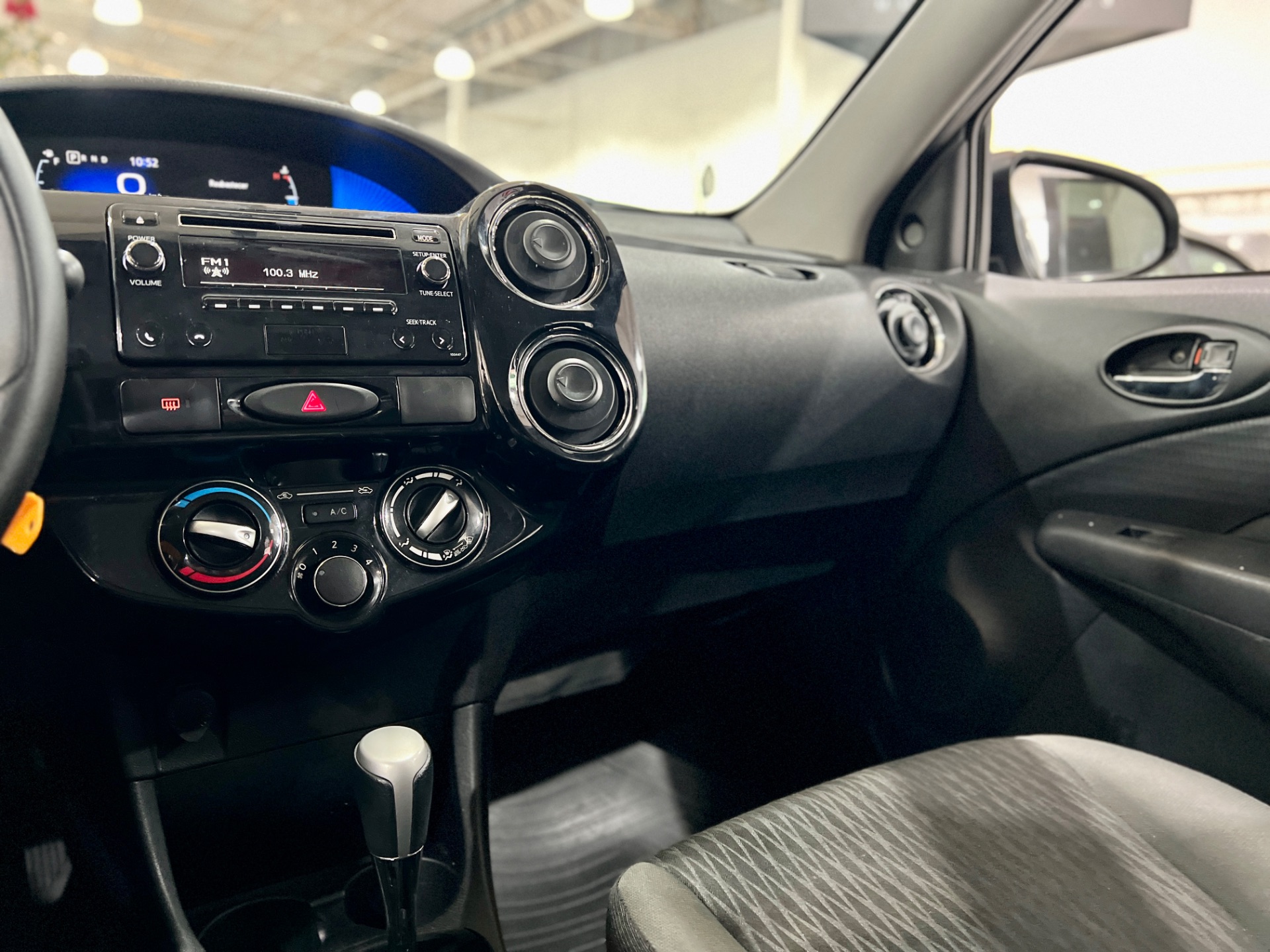 toyota etios sd xplus 1.5 at 2019