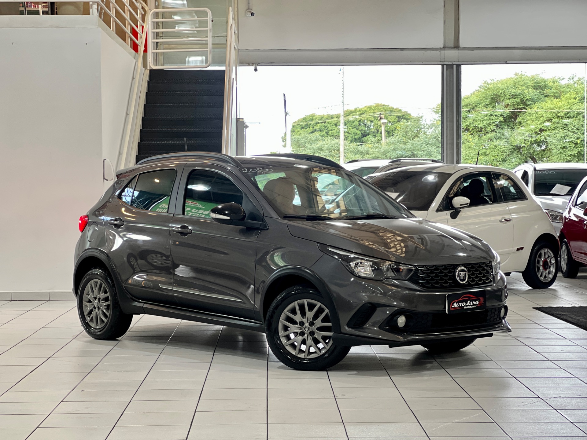 fiat argo trekking 1.3 completo 2020