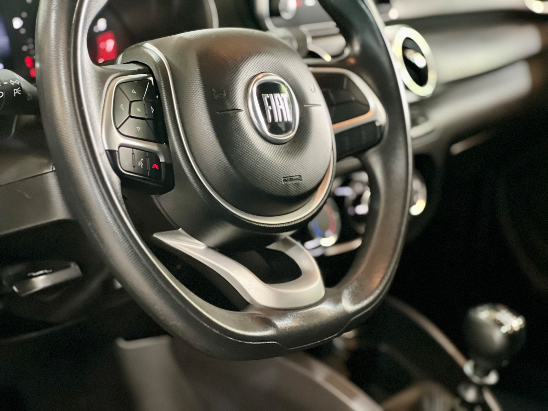 fiat argo trekking 1.3 completo 2020