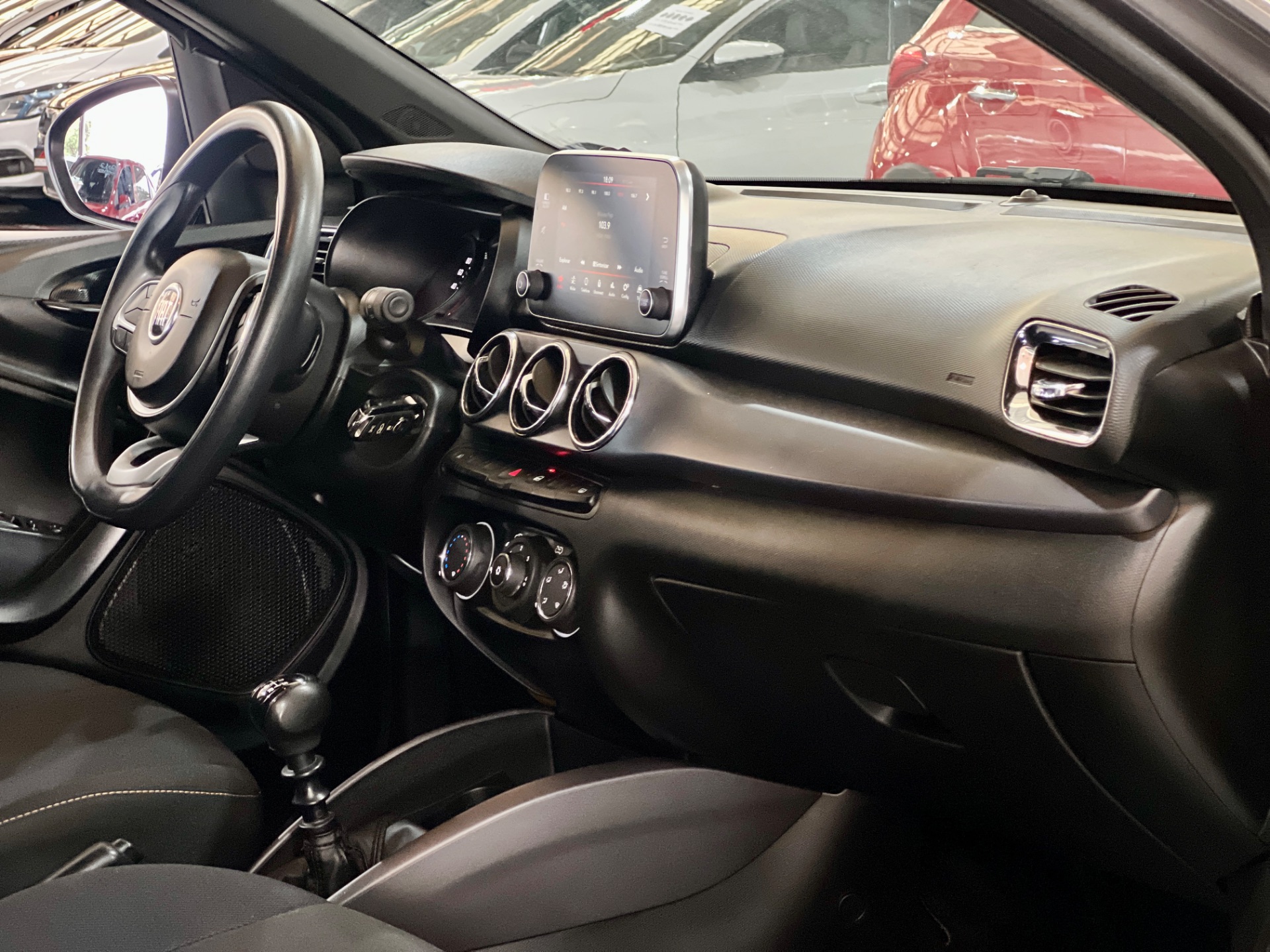 fiat argo trekking 1.3 completo 2020