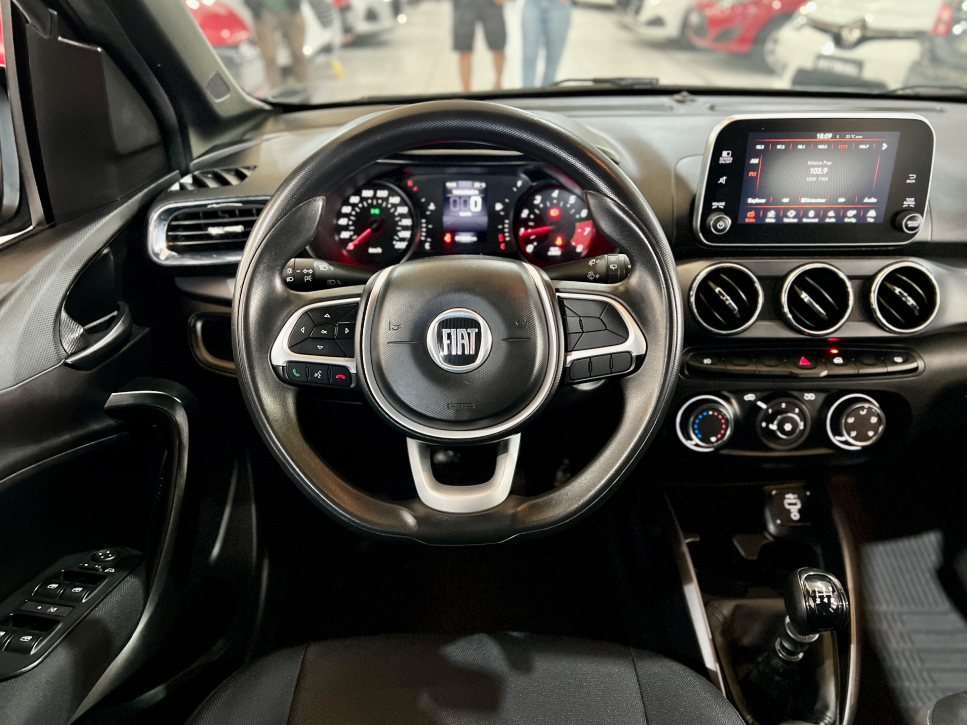 fiat argo trekking 1.3 completo 2020