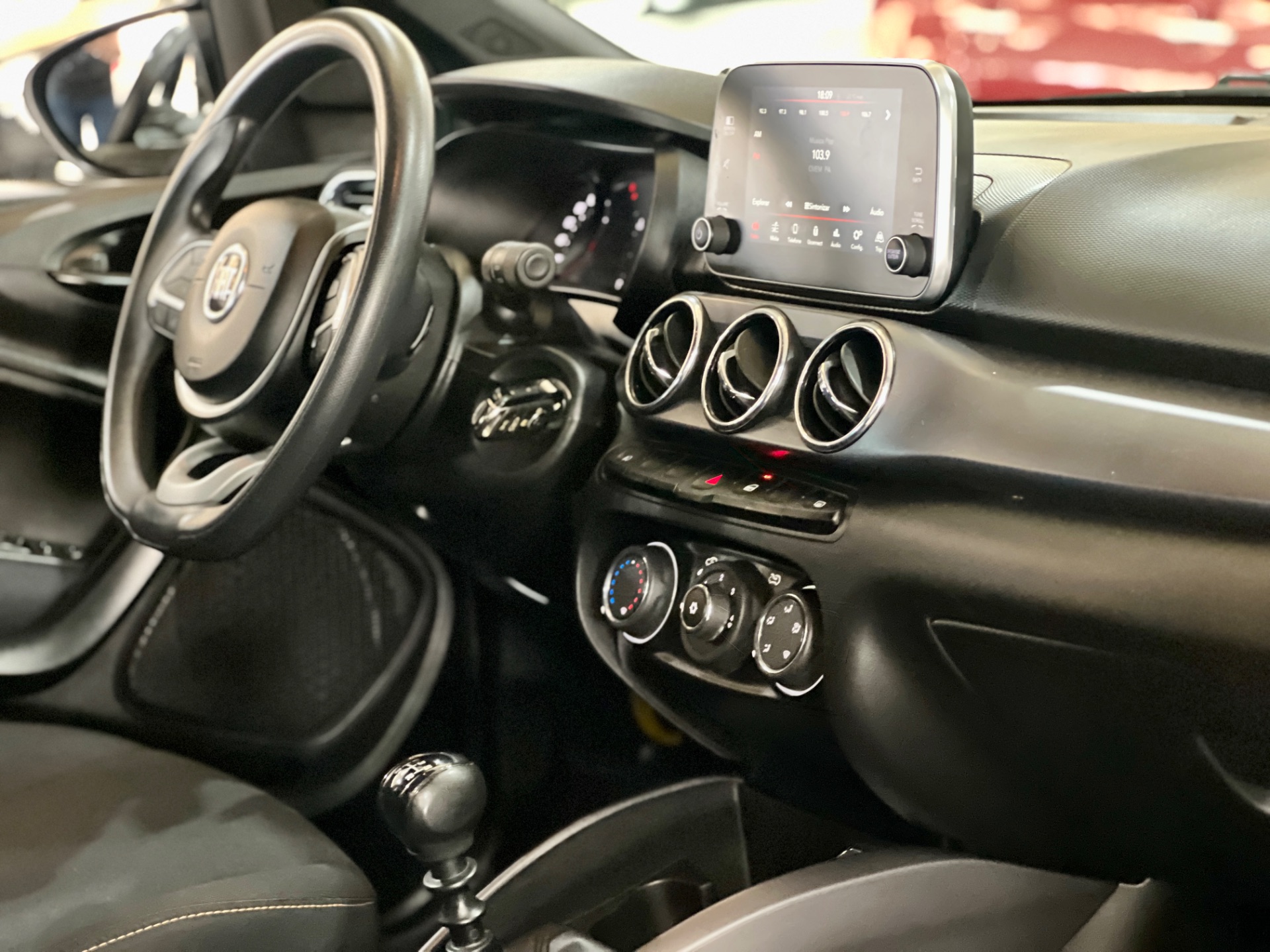 fiat argo trekking 1.3 completo 2020