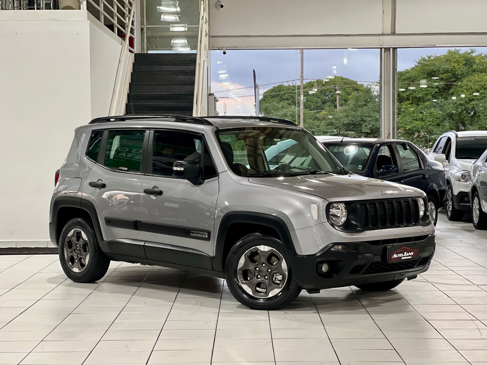 jeep renegade 1.8 at ano 2020