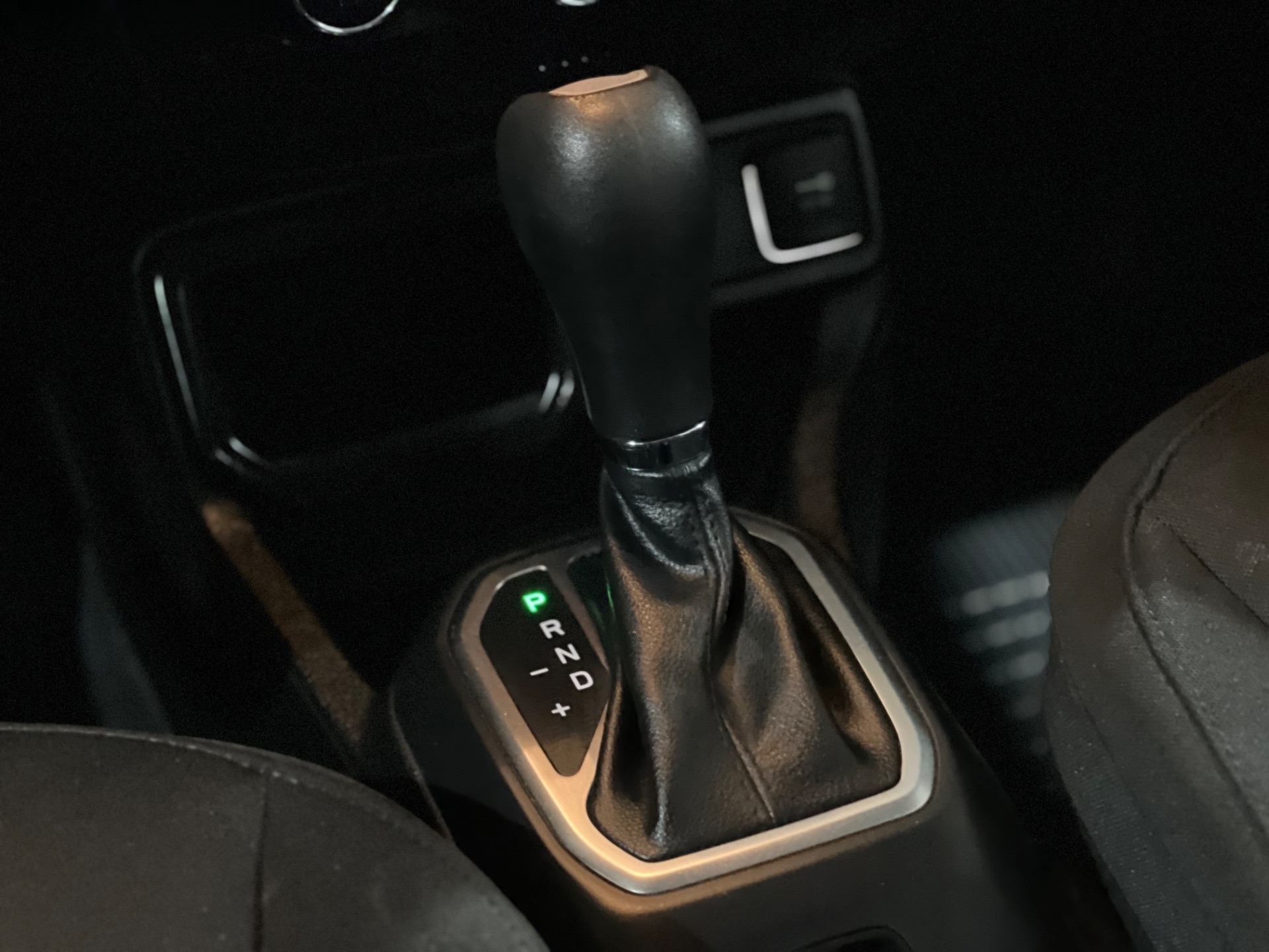 jeep renegade 1.8 at ano 2020