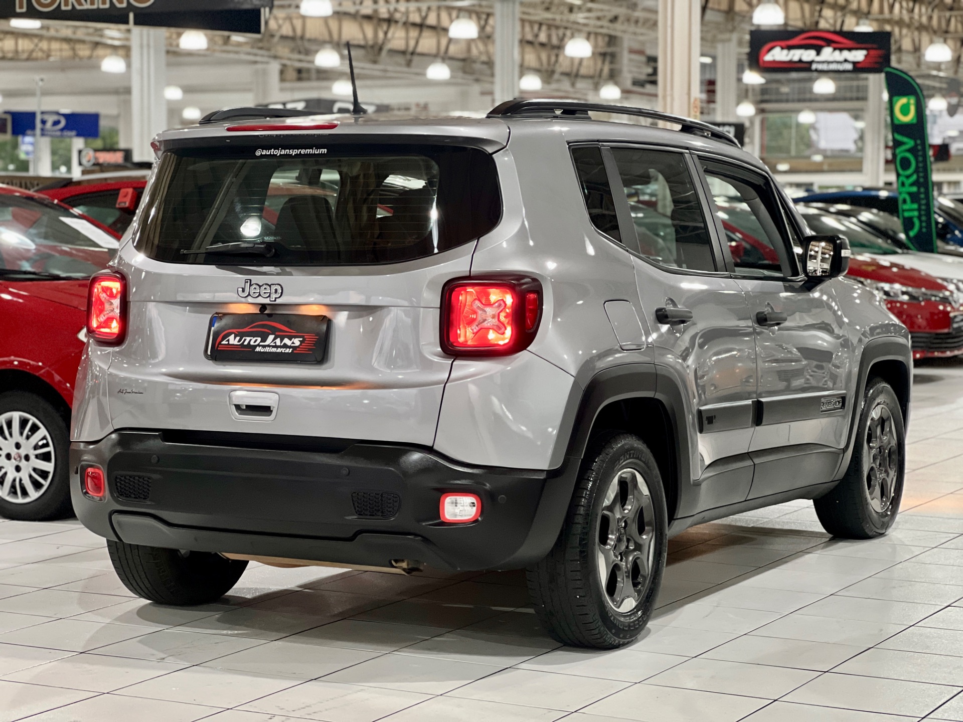 jeep renegade 1.8 at ano 2020