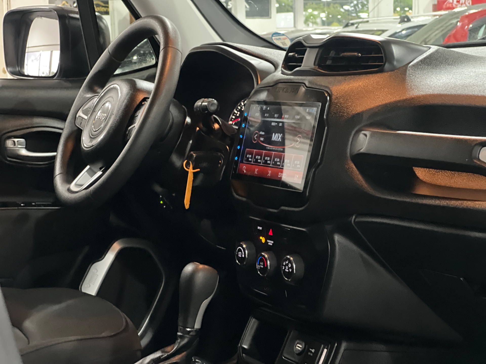 jeep renegade 1.8 at ano 2020