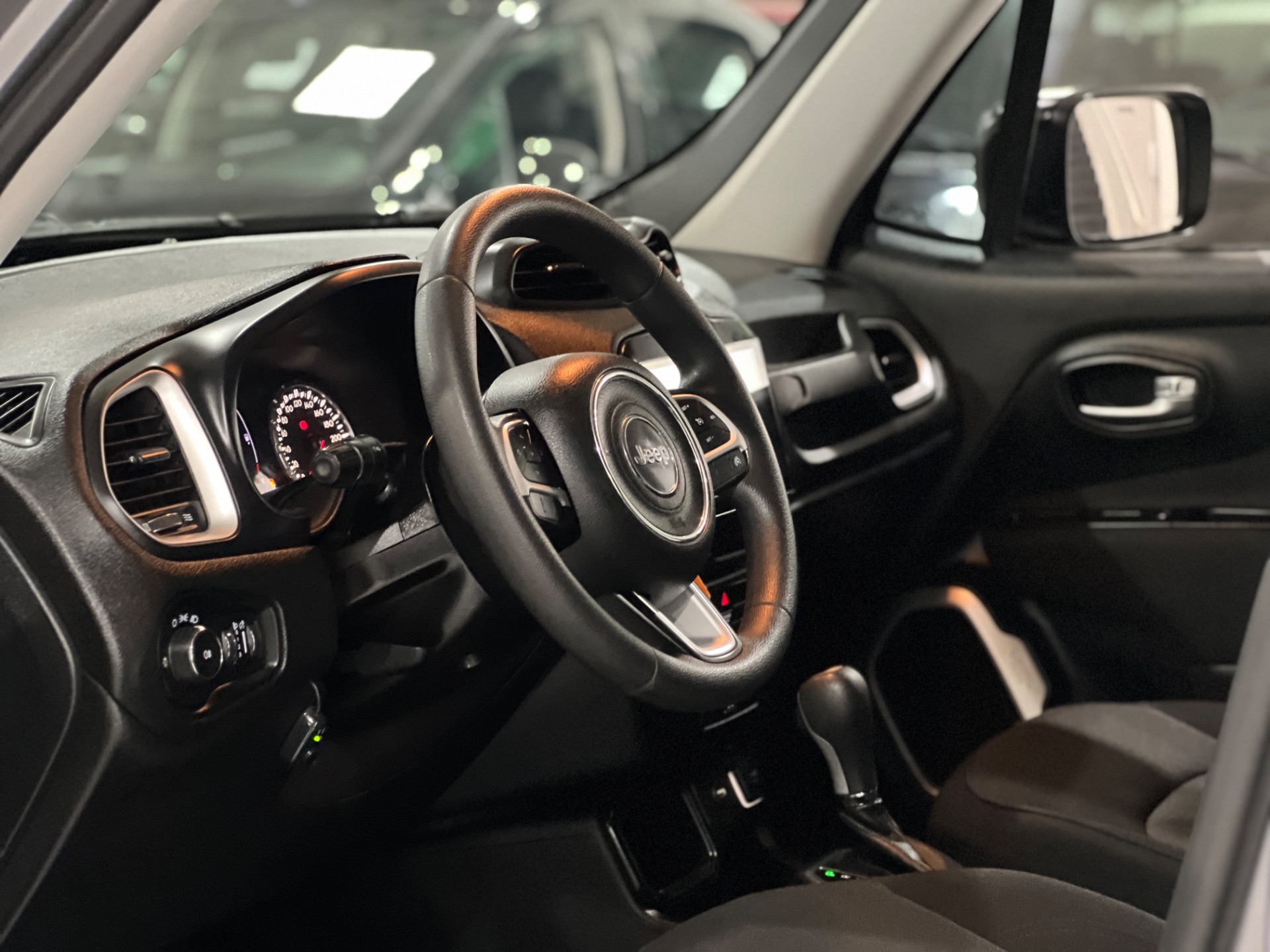 jeep renegade 1.8 at ano 2020
